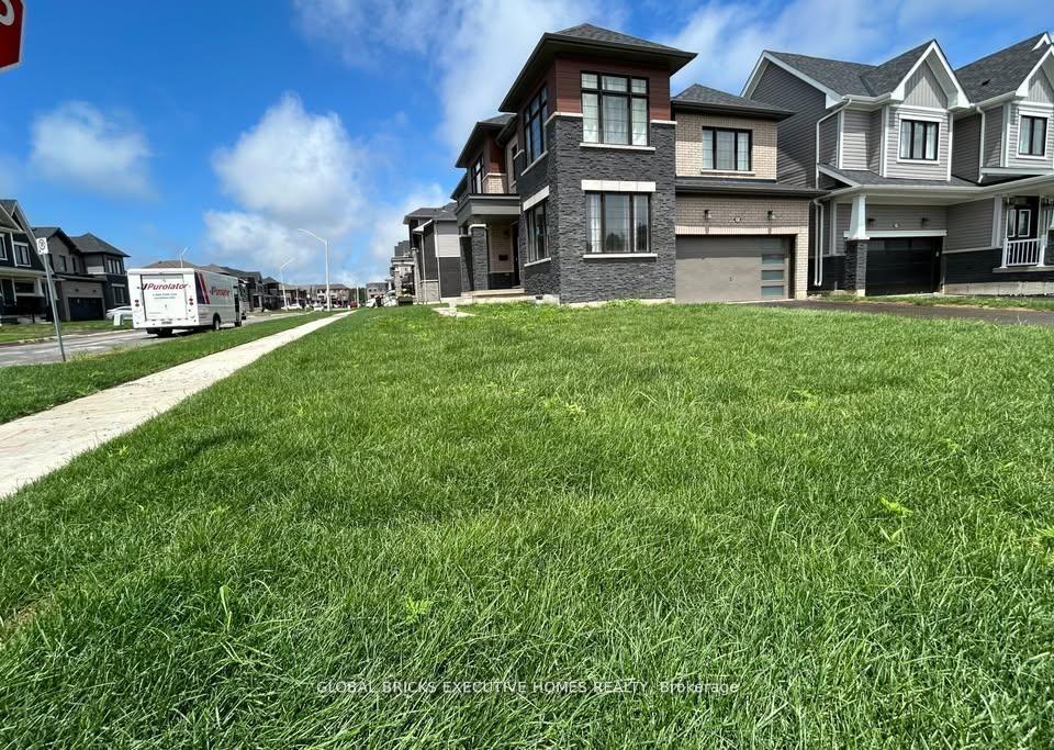 Photo 2 of 91 Higgins Avenue, Thorold, Hurricane/Merrittville — HOMEH