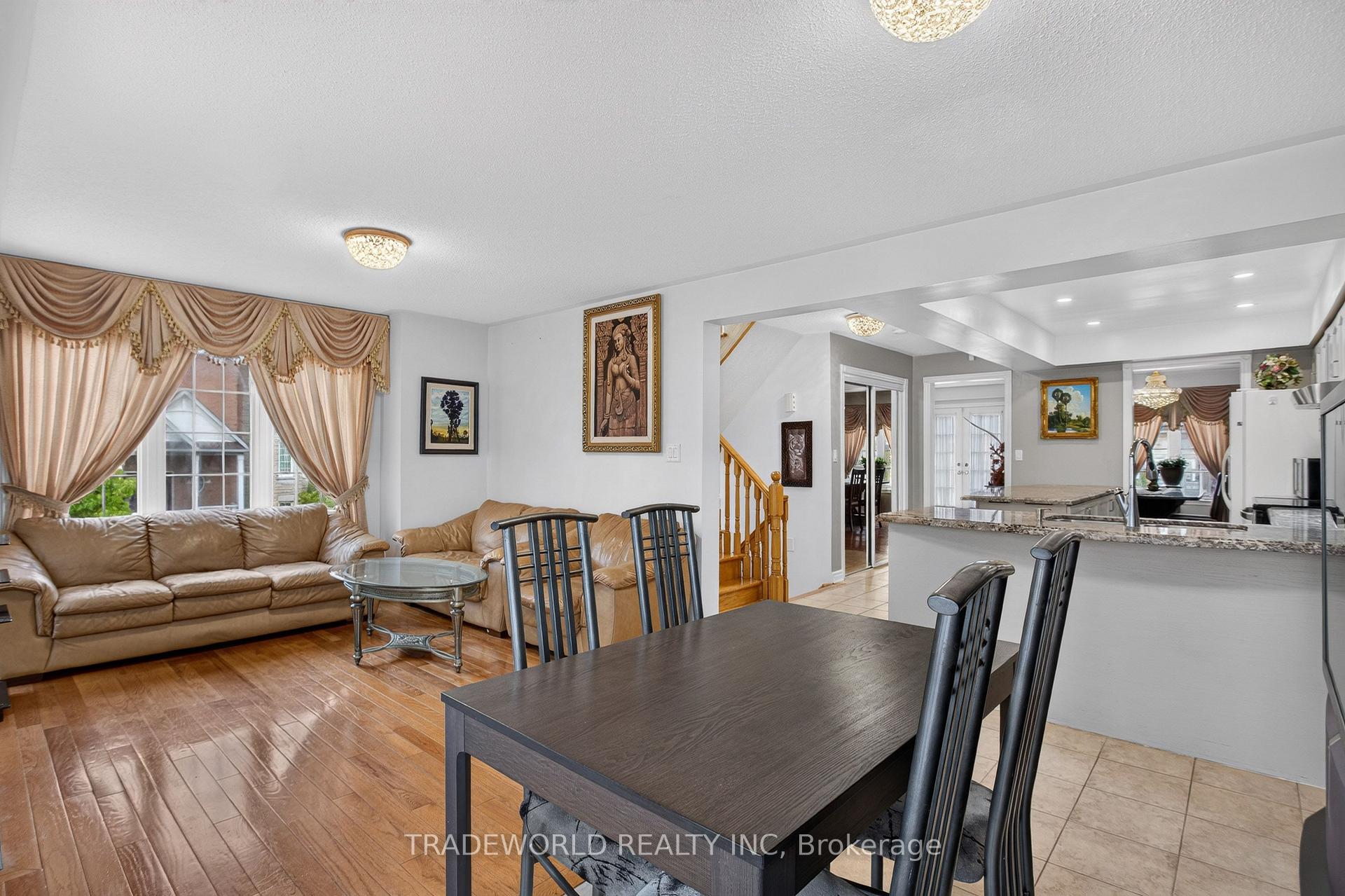 Photo 13 of 68 Grand Valley Boulevard, Vaughan, Vellore Village — HOMEH
