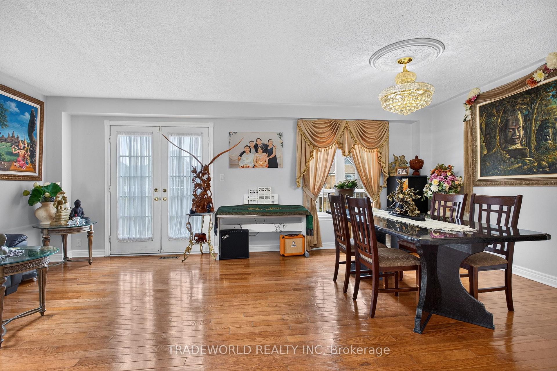 Photo 14 of 68 Grand Valley Boulevard, Vaughan, Vellore Village — HOMEH