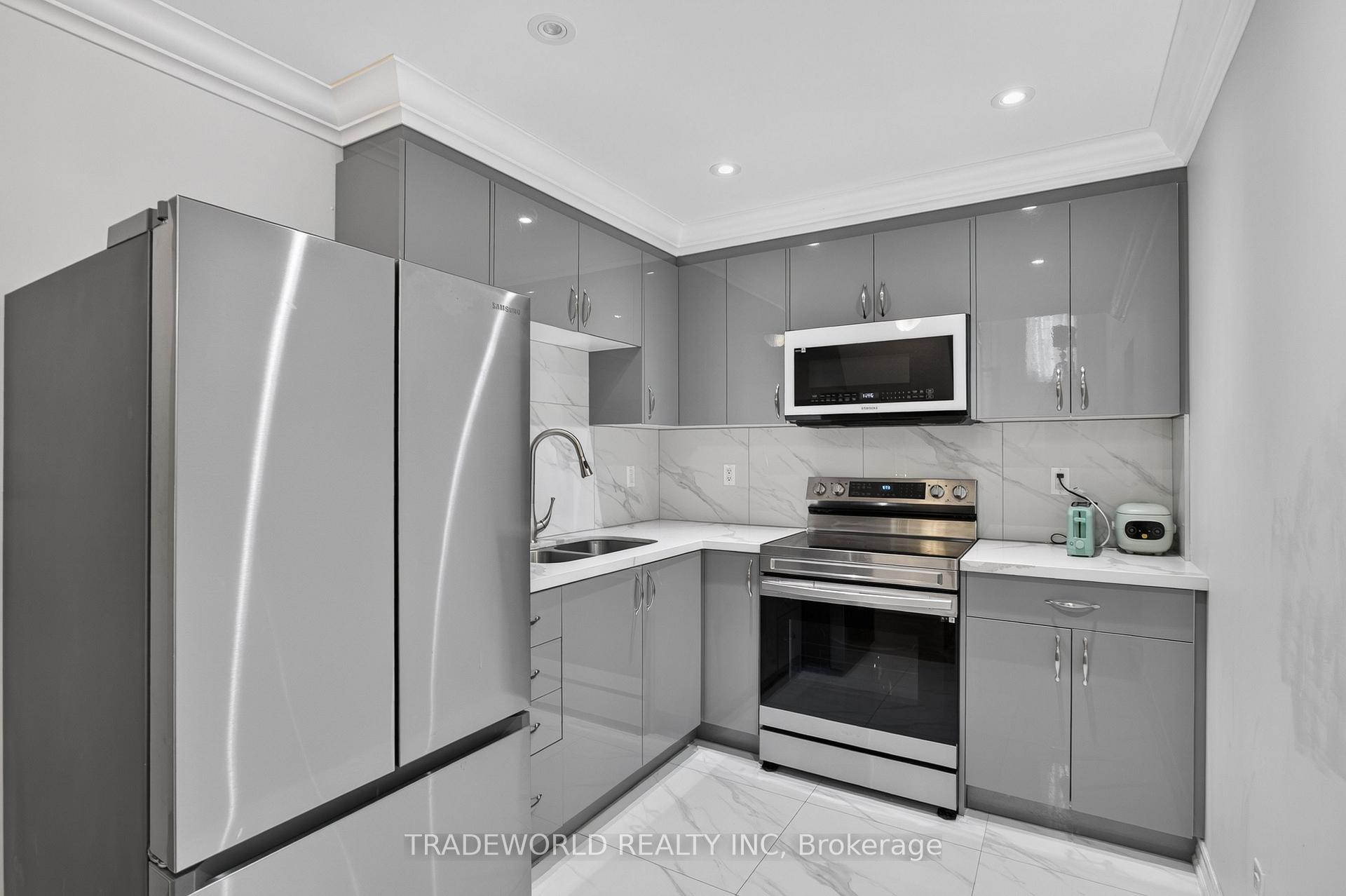 Photo 30 of 68 Grand Valley Boulevard, Vaughan, Vellore Village — HOMEH