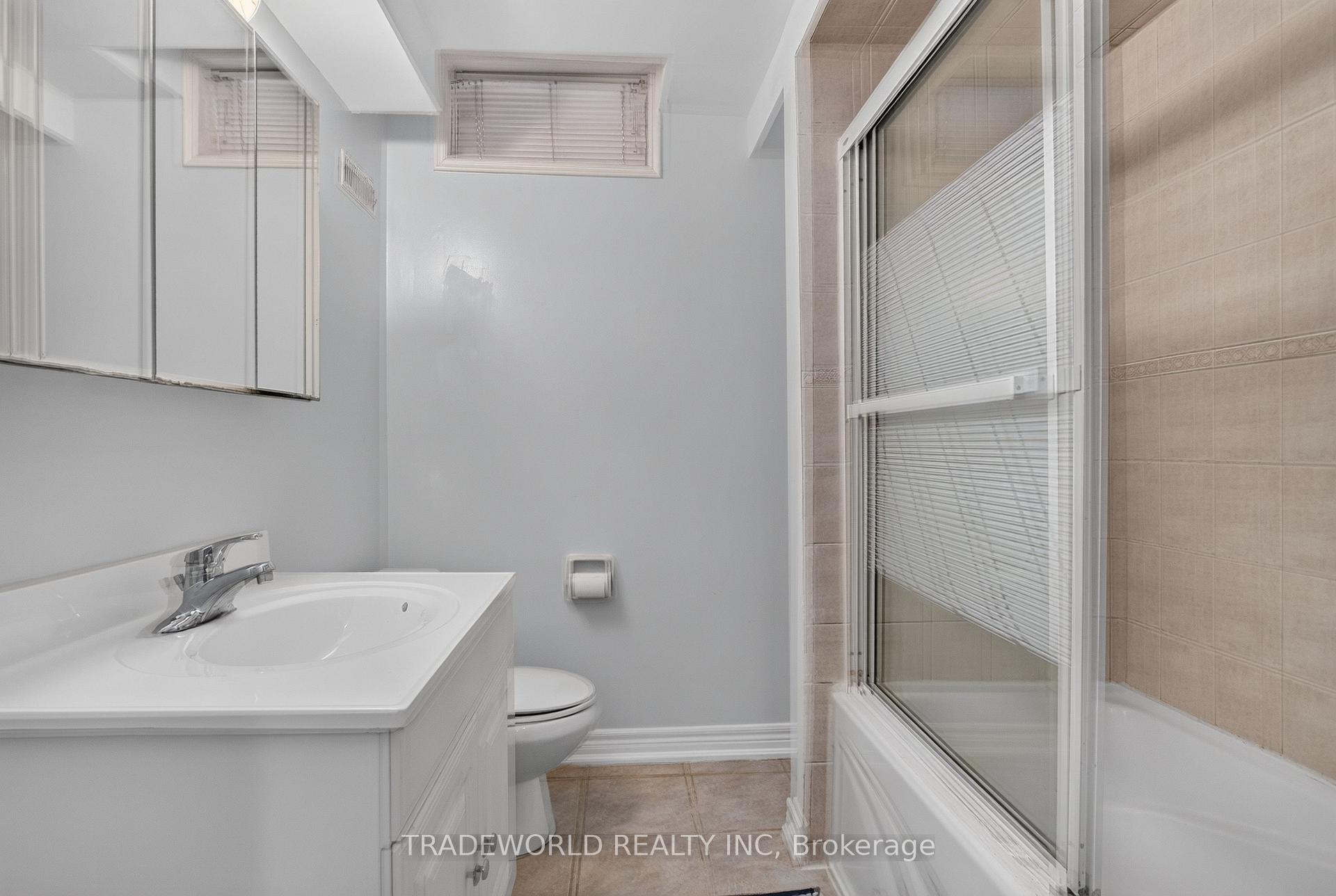 Photo 39 of 68 Grand Valley Boulevard, Vaughan, Vellore Village — HOMEH