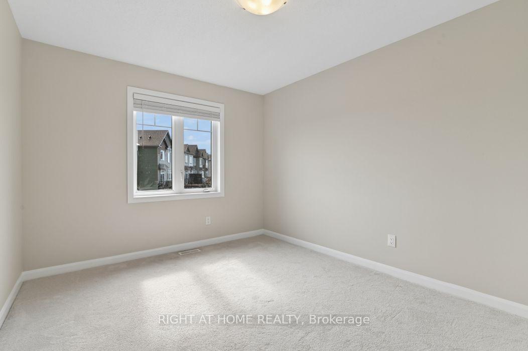 Photo 18 of 576 Prominence Way, Ottawa, Avalon East — HOMEH