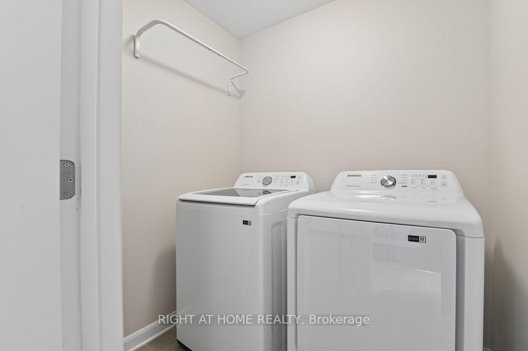 Photo 21 of 576 Prominence Way, Ottawa, Avalon East — HOMEH