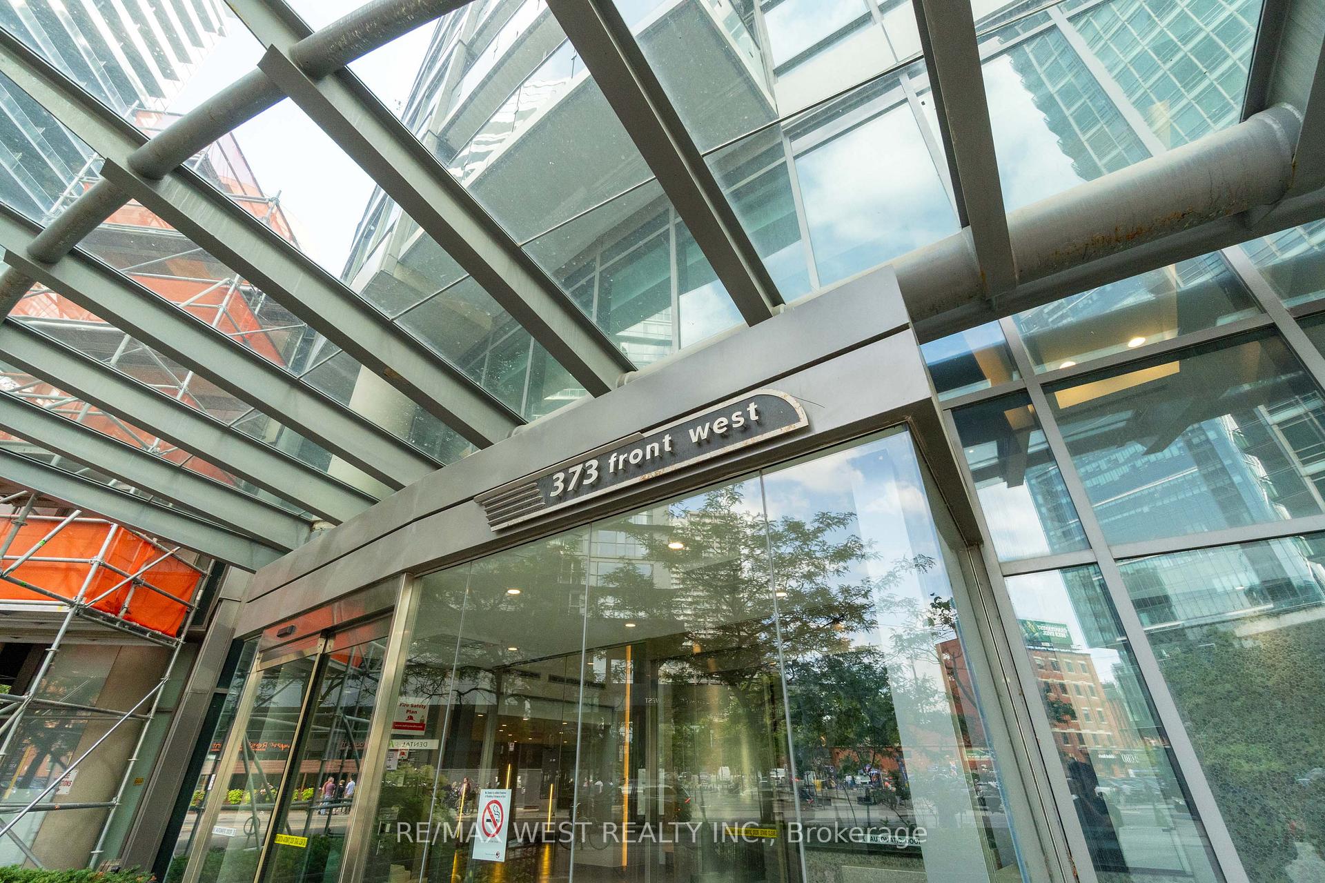Photo 2 of Unit 2509, 373 Front Street W, Toronto, Waterfront Communities — HOMEH