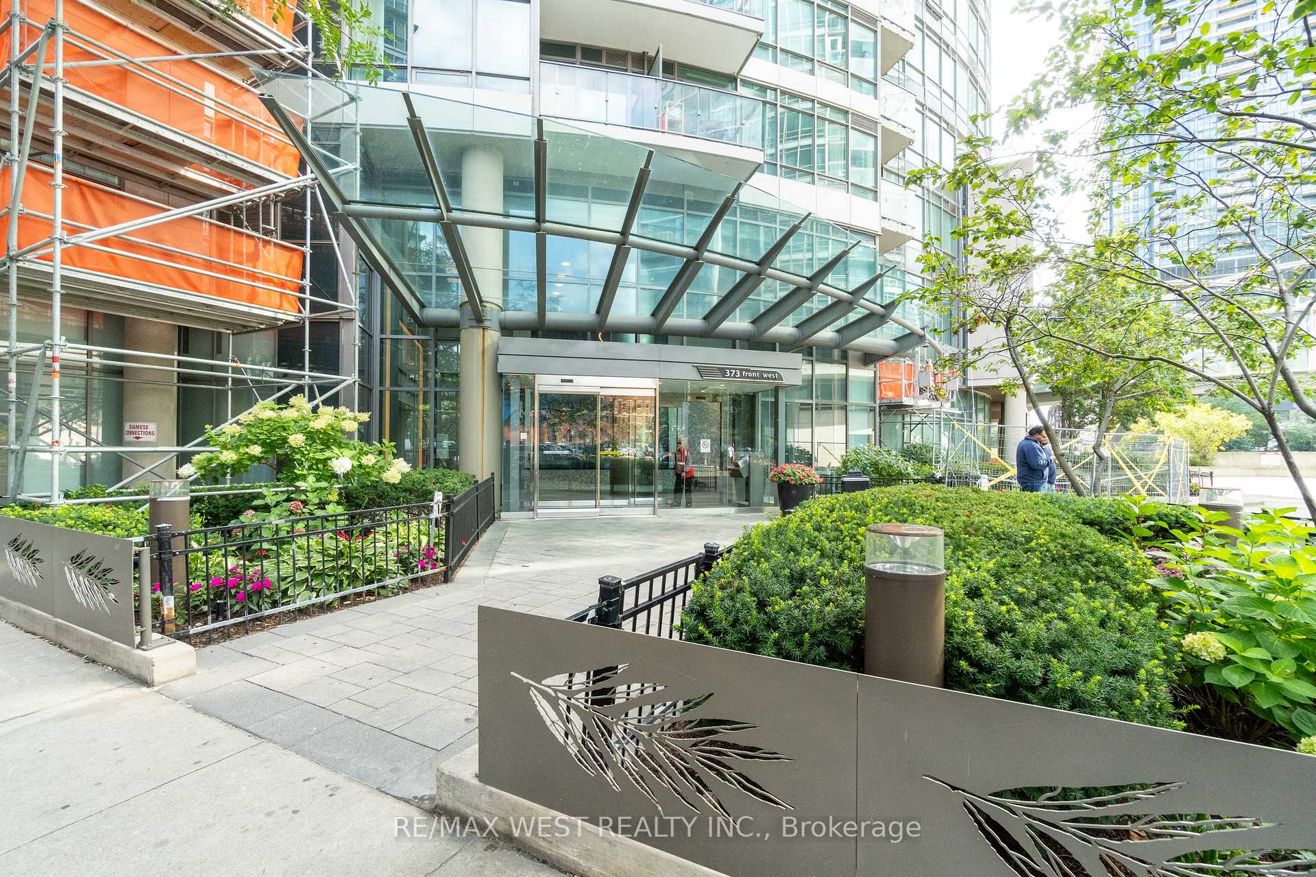 Photo 3 of Unit 2509, 373 Front Street W, Toronto, Waterfront Communities — HOMEH