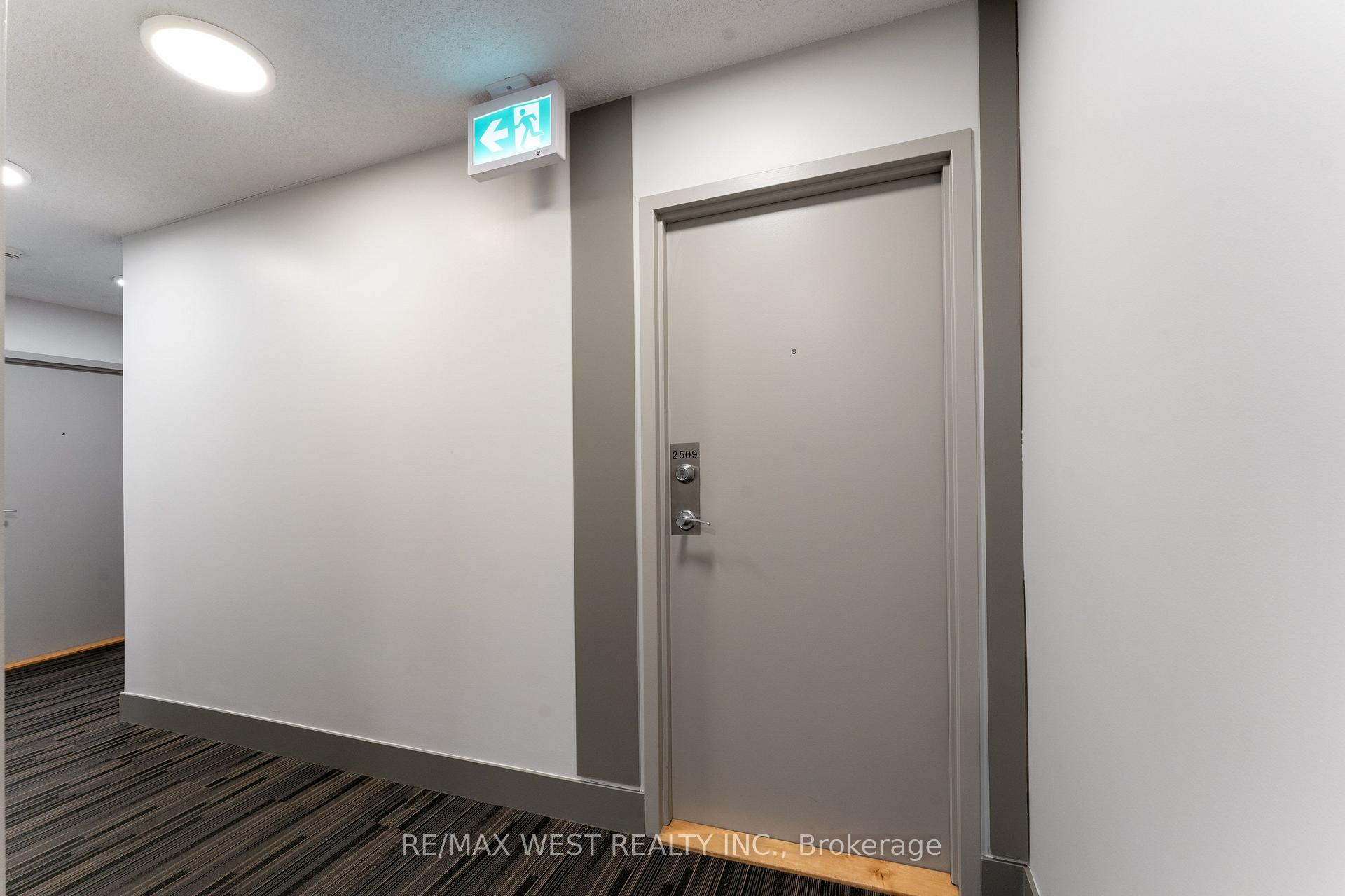 Photo 12 of Unit 2509, 373 Front Street W, Toronto, Waterfront Communities — HOMEH