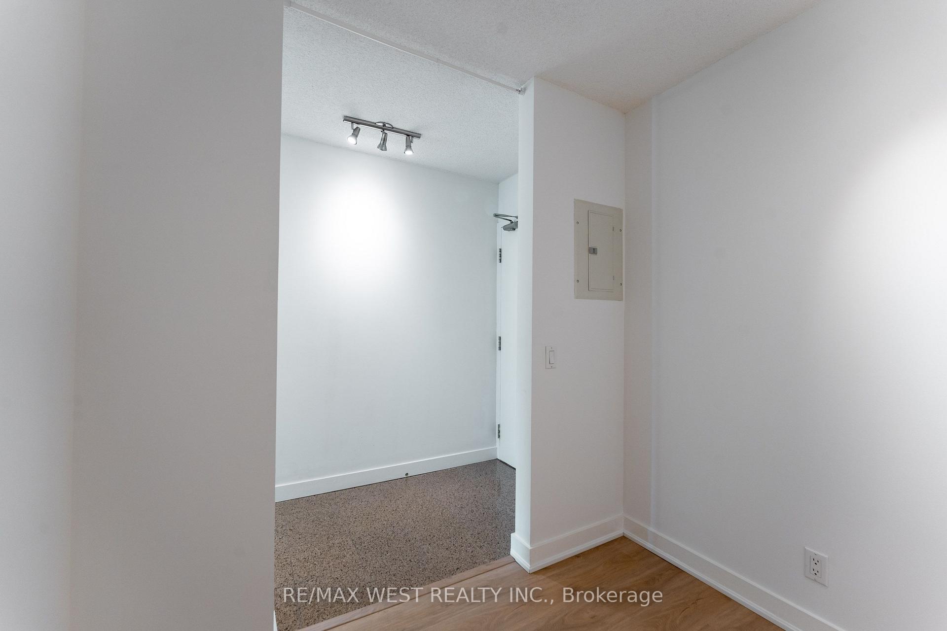 Photo 16 of Unit 2509, 373 Front Street W, Toronto, Waterfront Communities — HOMEH