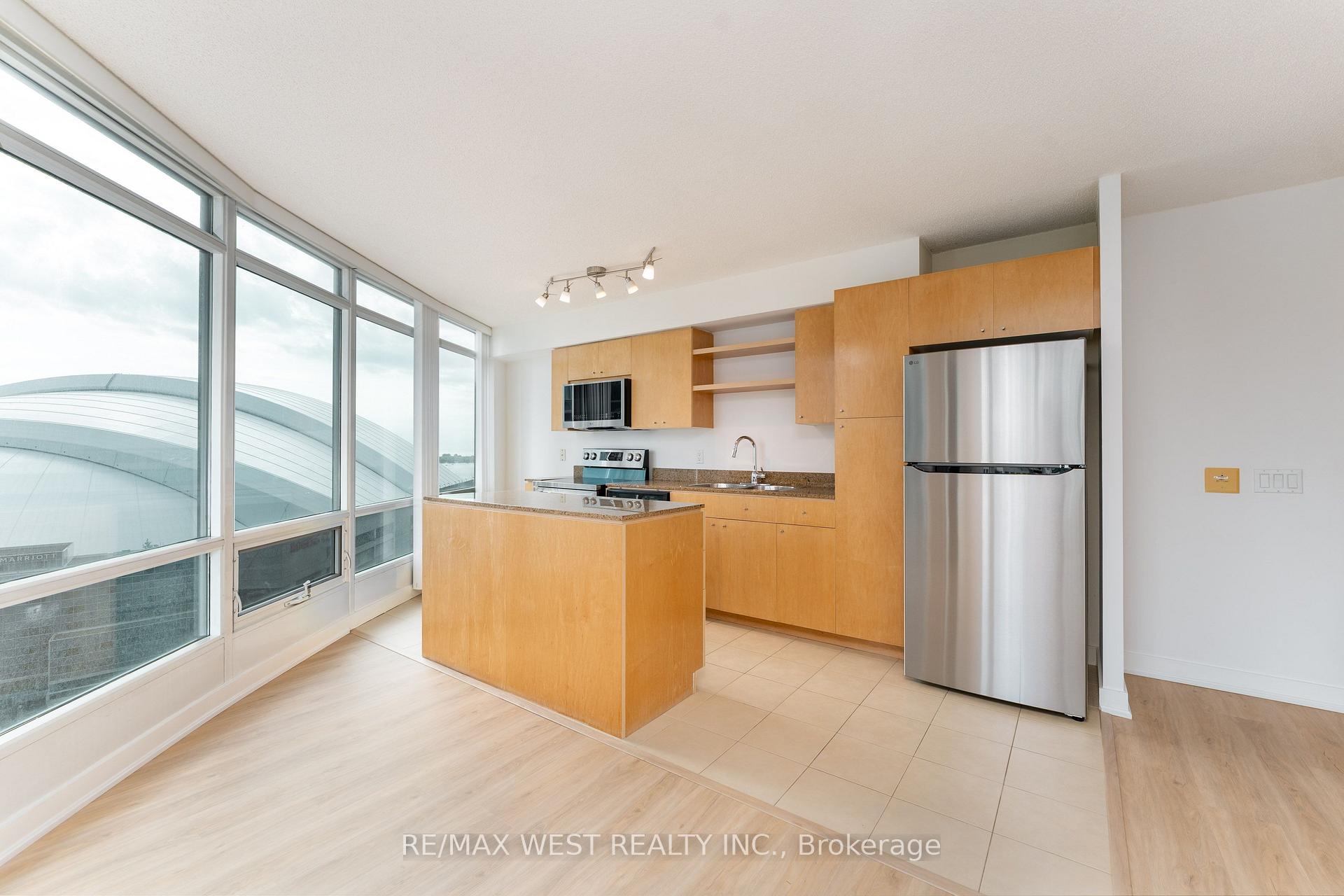 Photo 31 of Unit 2509, 373 Front Street W, Toronto, Waterfront Communities — HOMEH