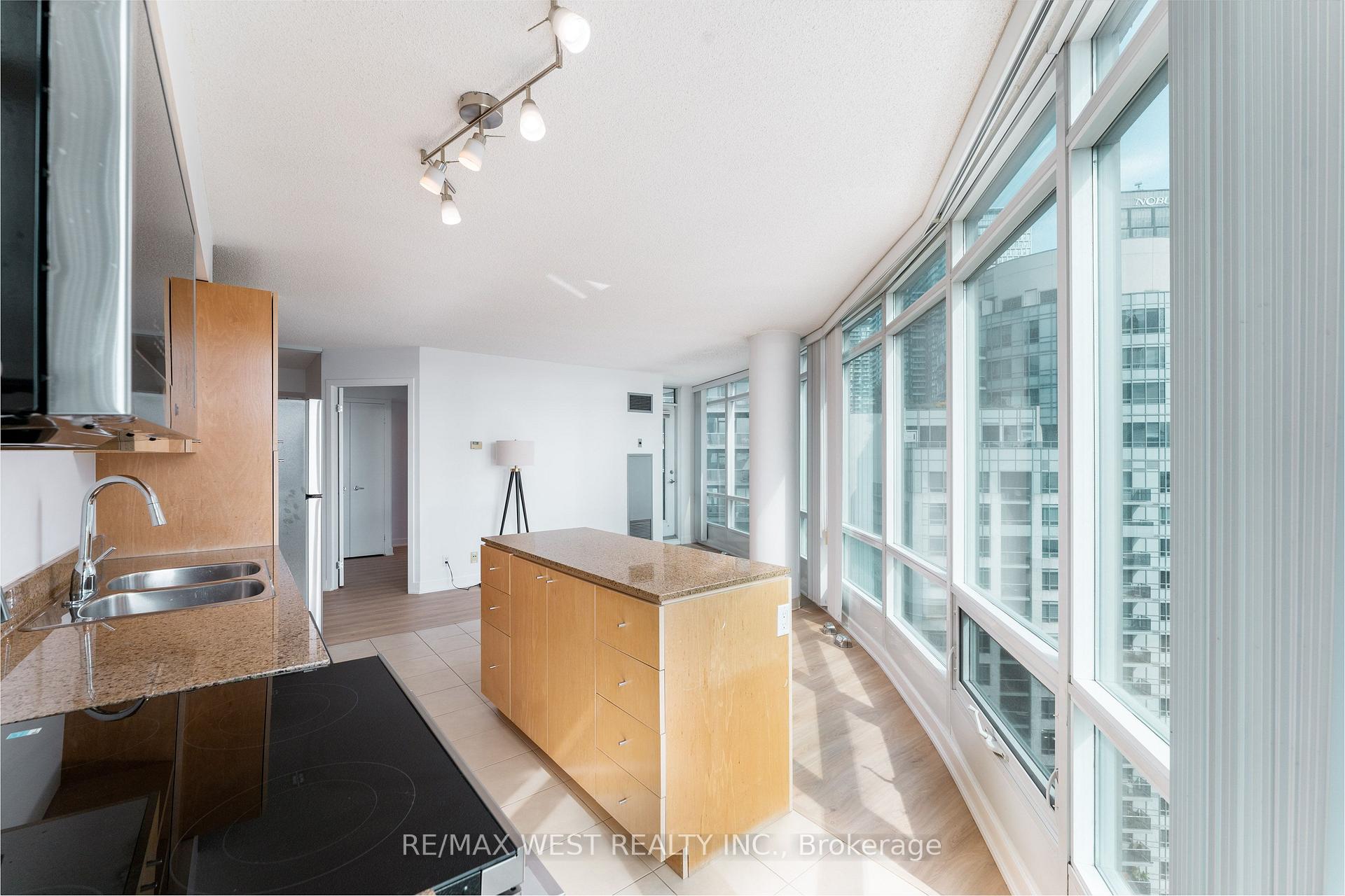 Photo 34 of Unit 2509, 373 Front Street W, Toronto, Waterfront Communities — HOMEH