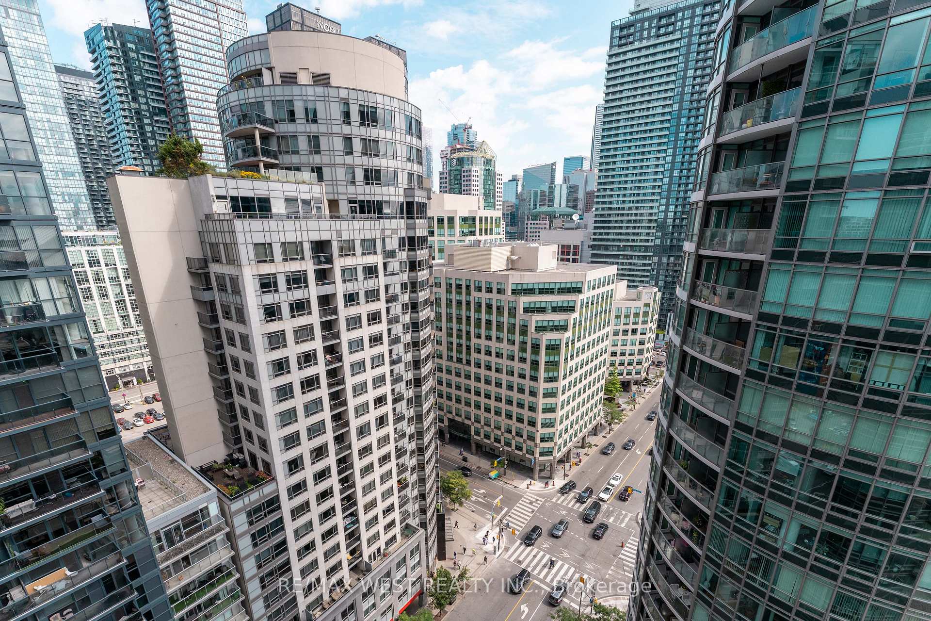 Photo 40 of Unit 2509, 373 Front Street W, Toronto, Waterfront Communities — HOMEH