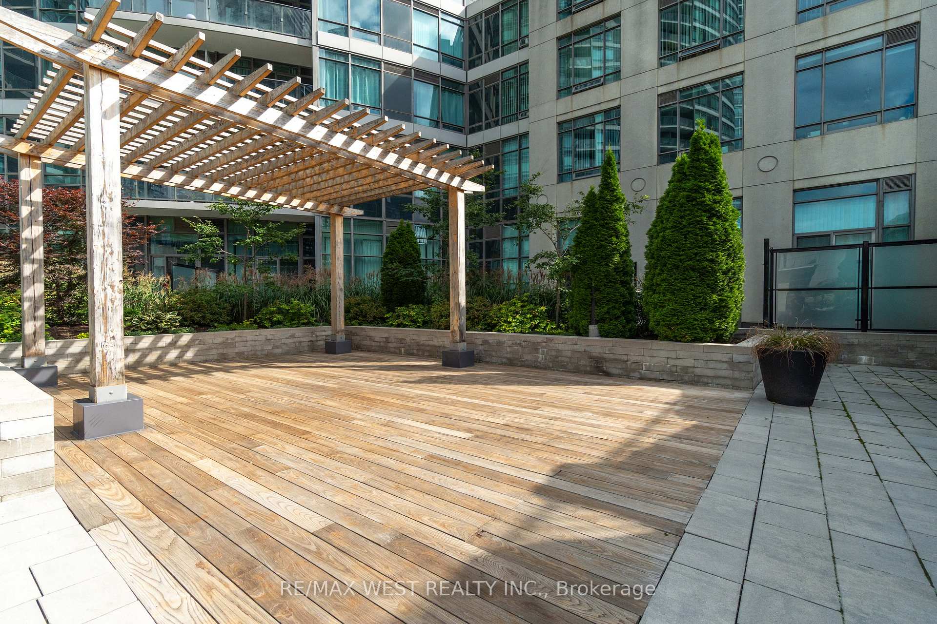 Photo 47 of Unit 2509, 373 Front Street W, Toronto, Waterfront Communities — HOMEH