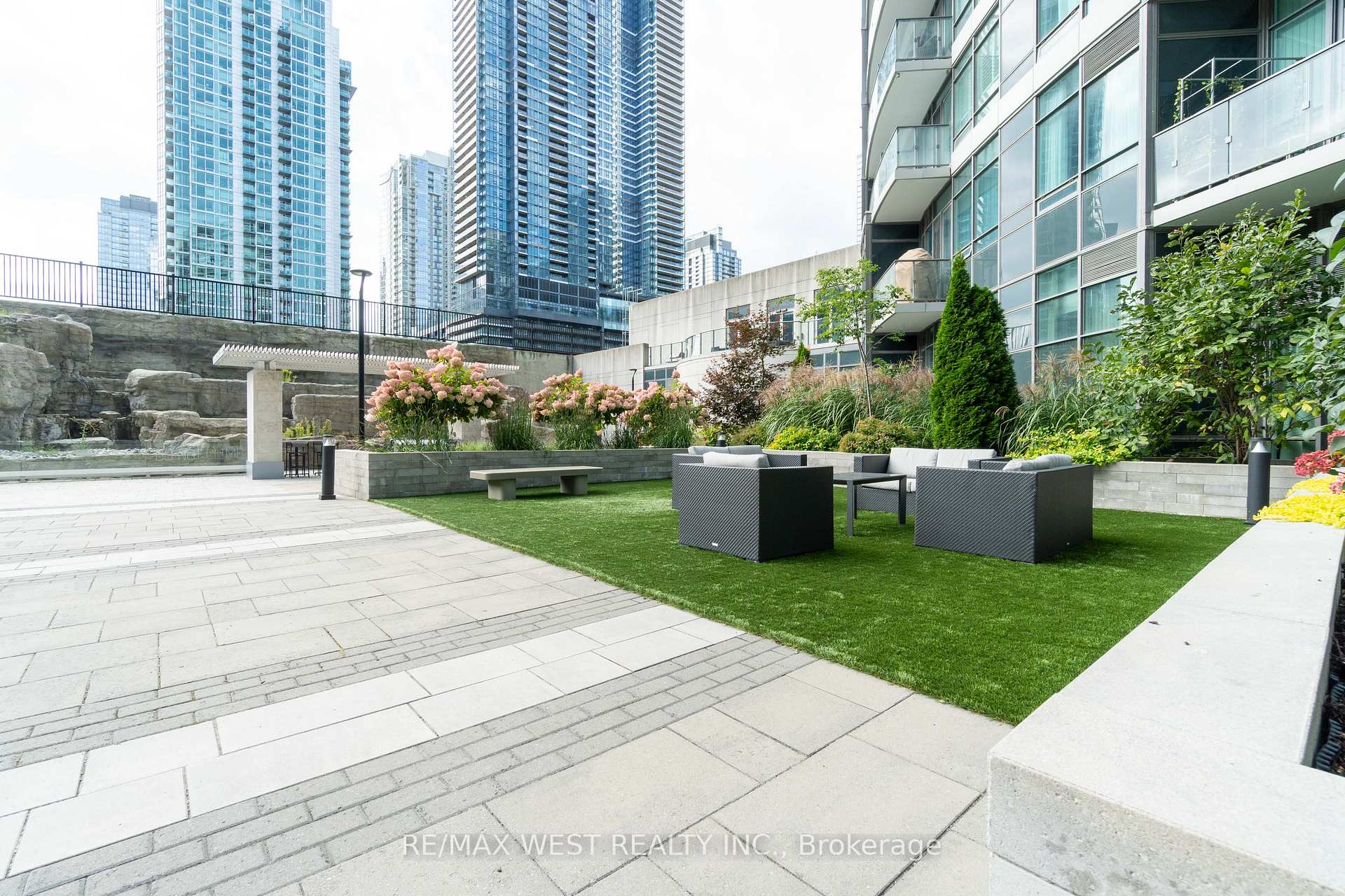 Photo 46 of Unit 2509, 373 Front Street W, Toronto, Waterfront Communities — HOMEH