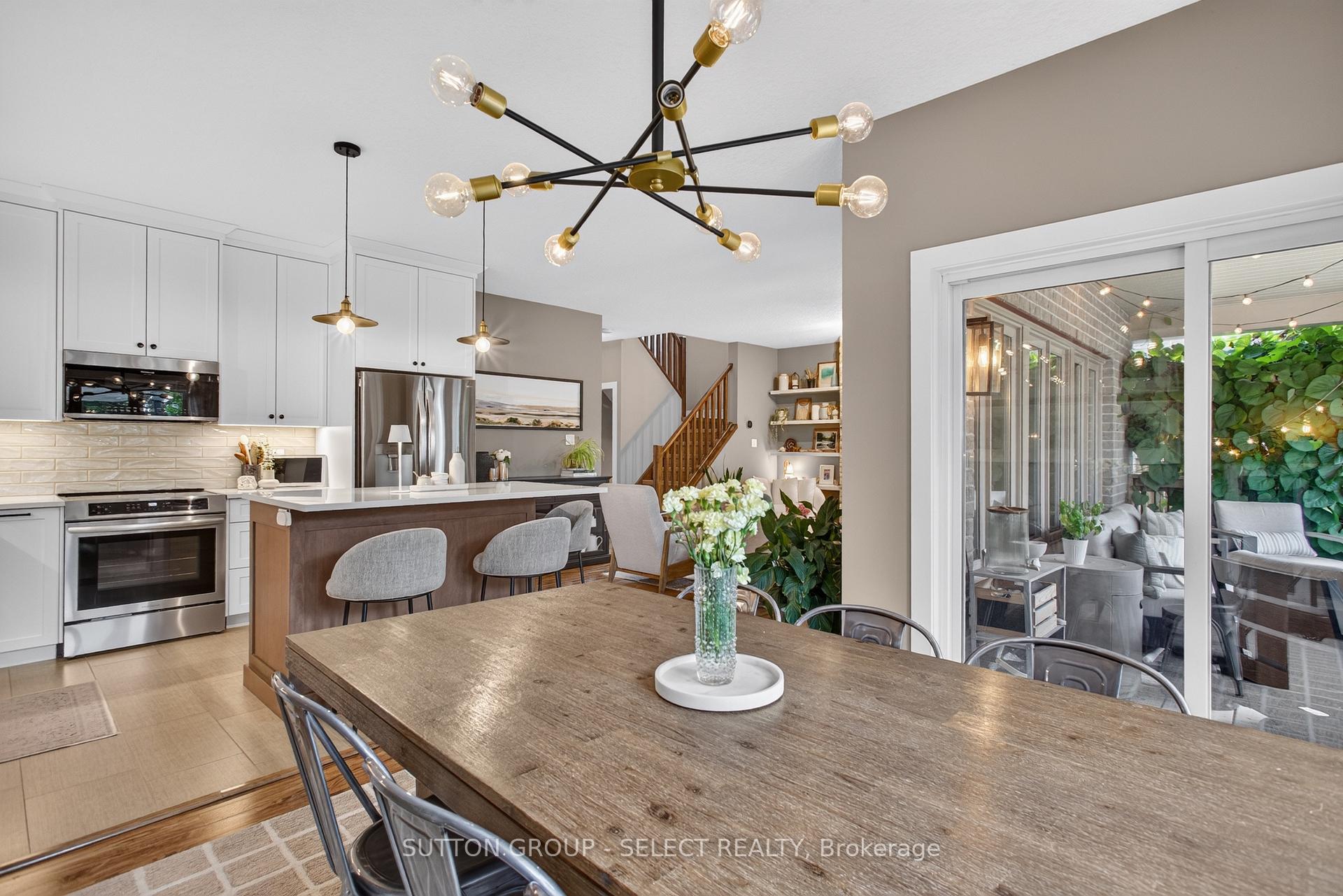 Photo 9 of 1445 Riverbend Road, London, South A — HOMEH
