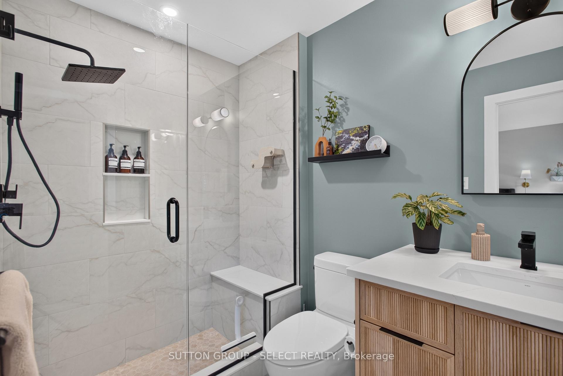 Photo 20 of 1445 Riverbend Road, London, South A — HOMEH