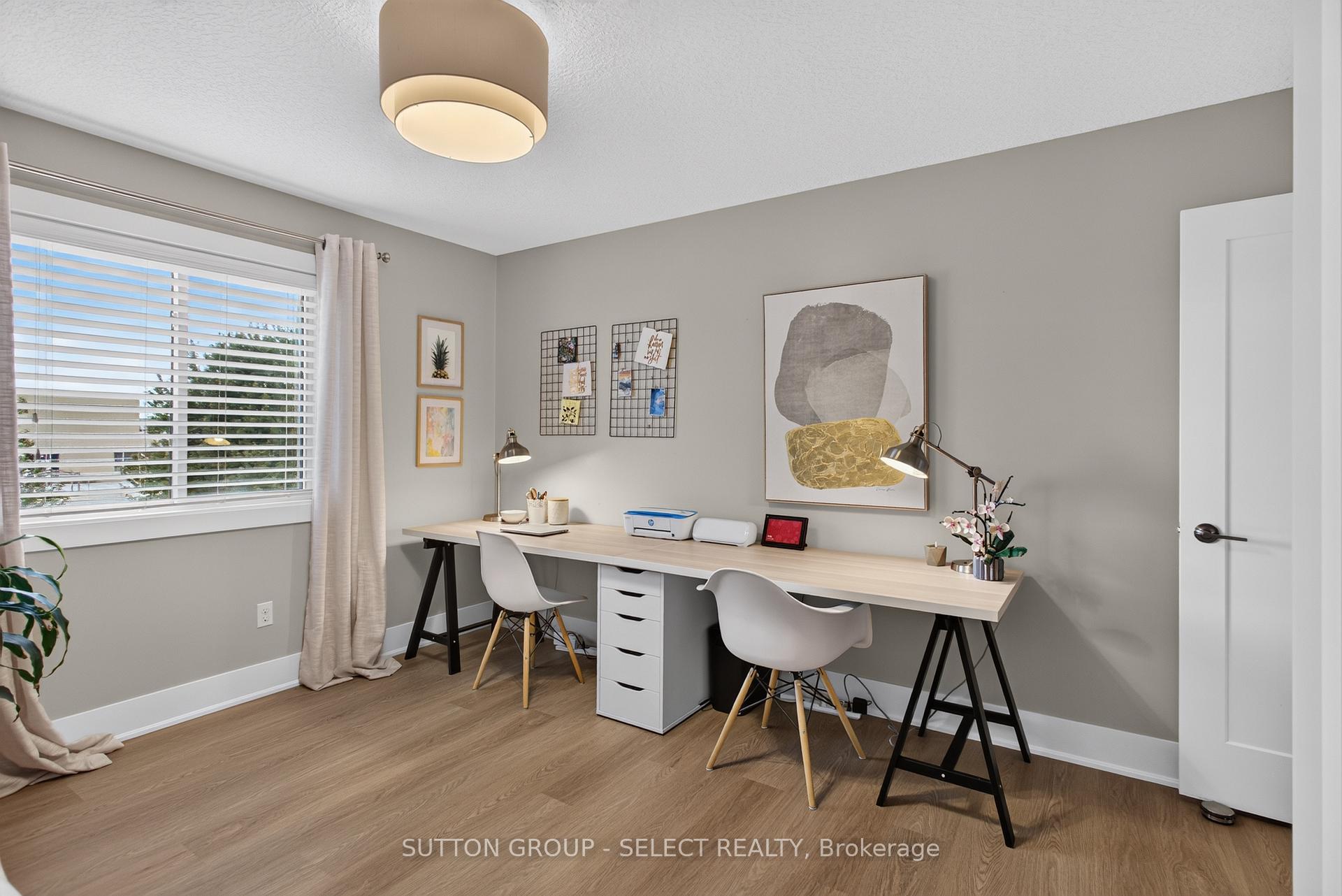 Photo 21 of 1445 Riverbend Road, London, South A — HOMEH