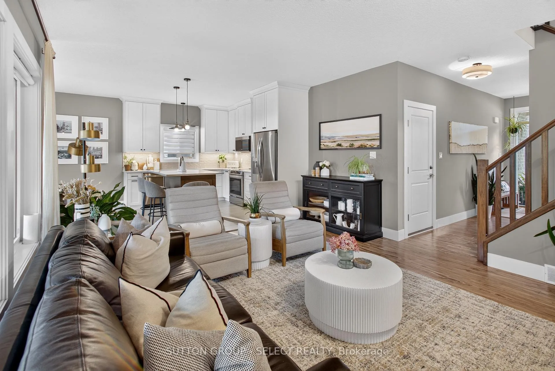 Photo 4 of 1445 Riverbend Road, London, South A — HOMEH
