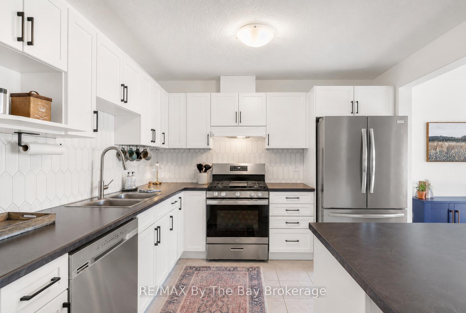 Photo 11 of 59 Archer Avenue, Collingwood — HOMEH