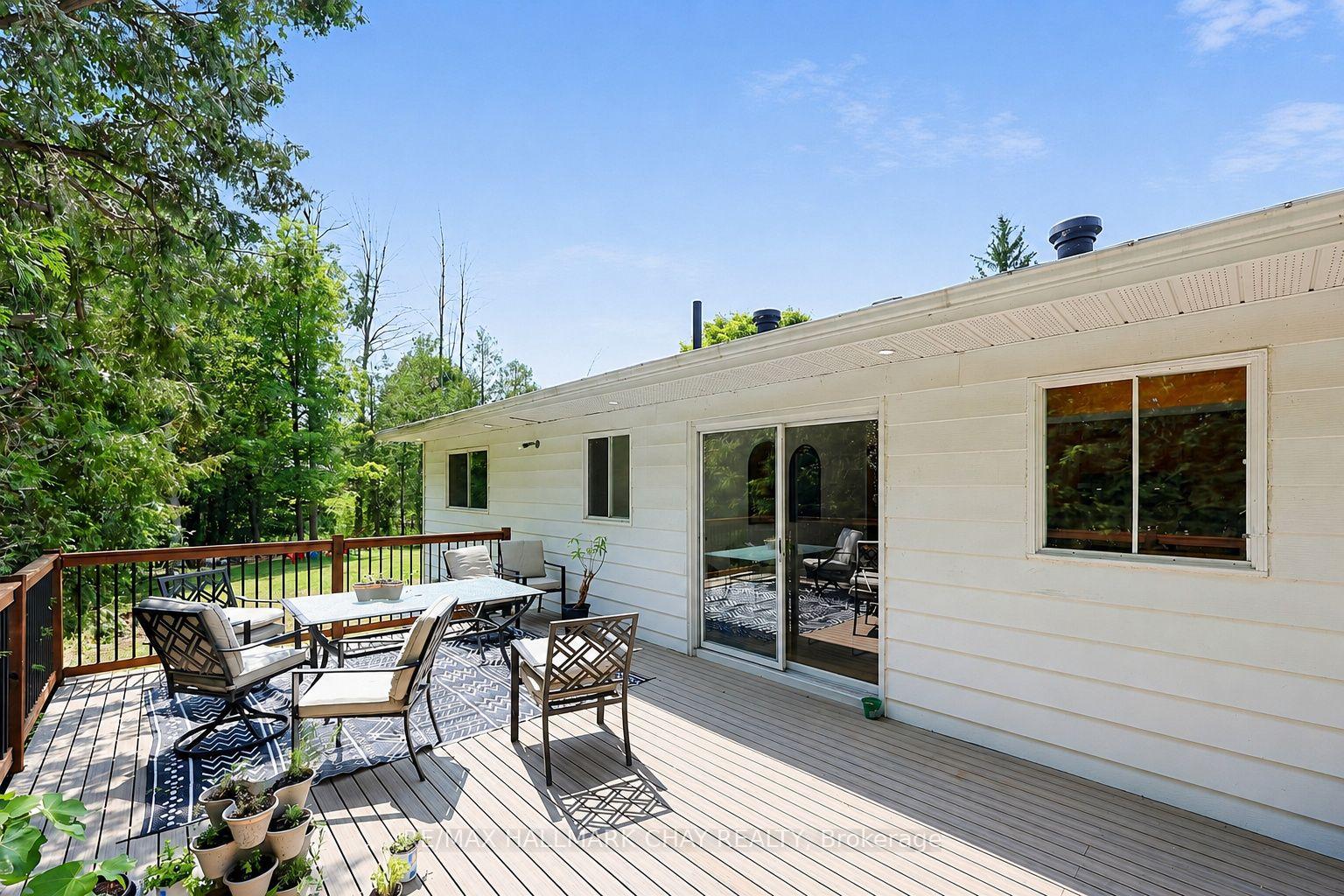Photo 26 of 631 Lockhart Road, Innisfil, Rural Innisfil — HOMEH