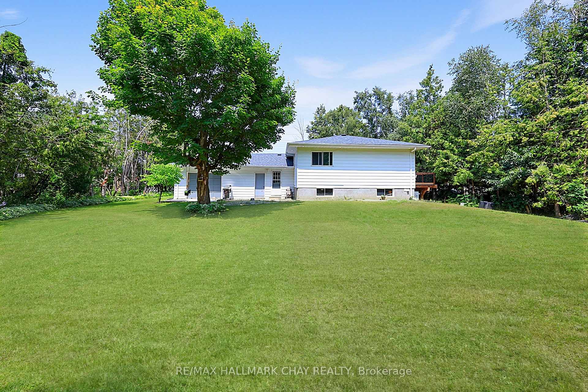 Photo 31 of 631 Lockhart Road, Innisfil, Rural Innisfil — HOMEH