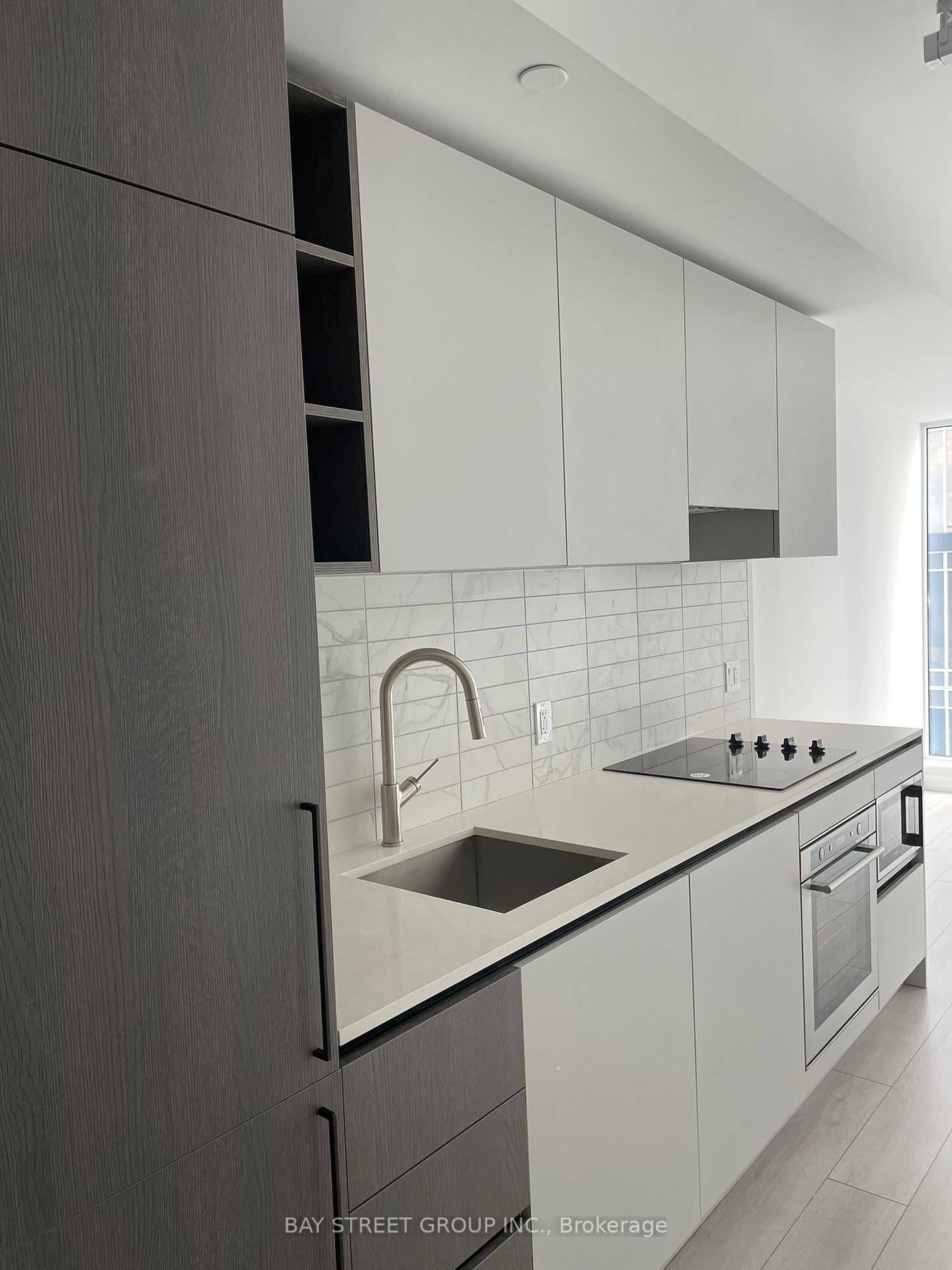 Photo 2 of Unit 5010, 55 Mercer Street, Toronto, Waterfront Communities — HOMEH