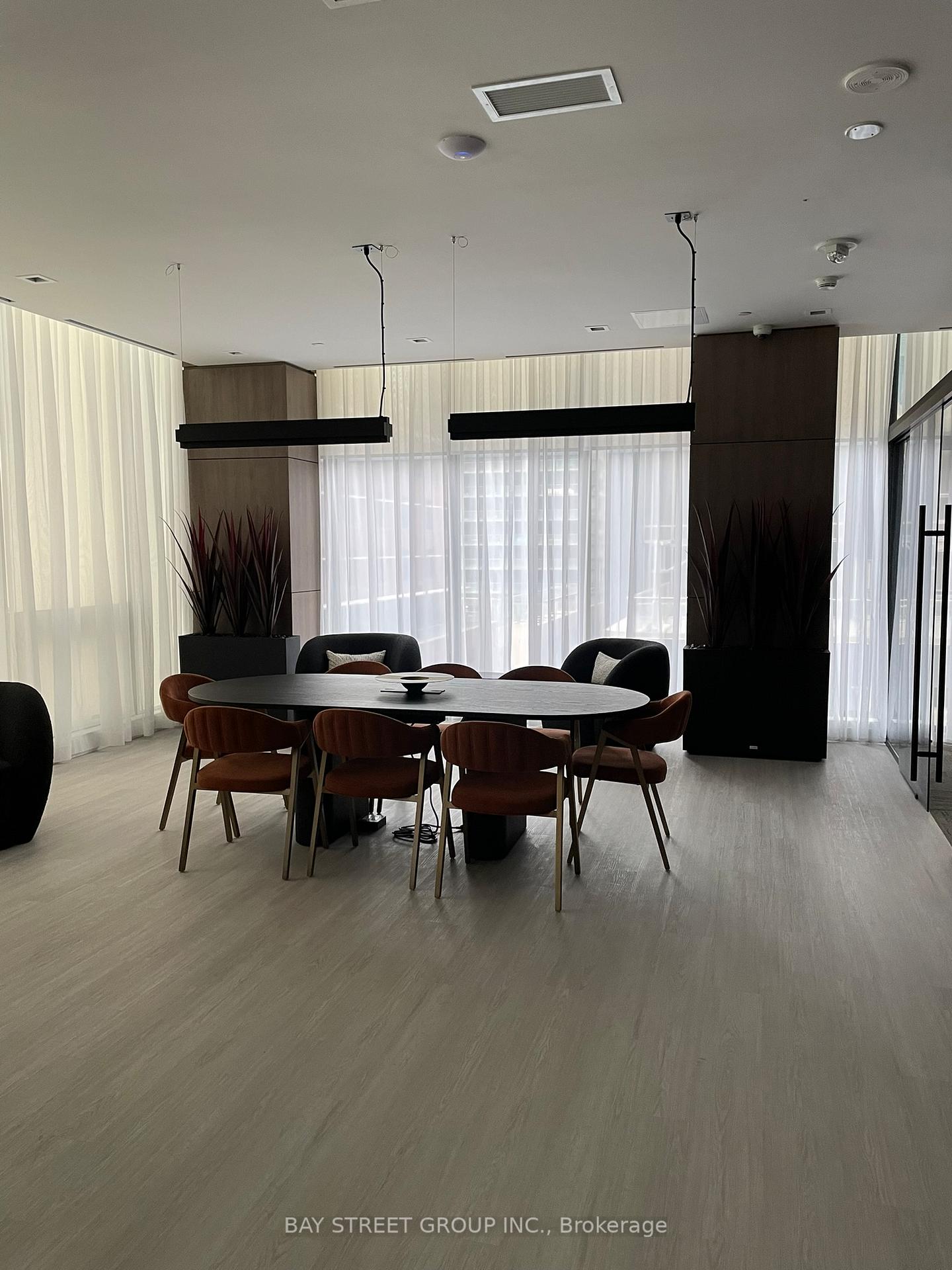 Photo 13 of Unit 5010, 55 Mercer Street, Toronto, Waterfront Communities — HOMEH
