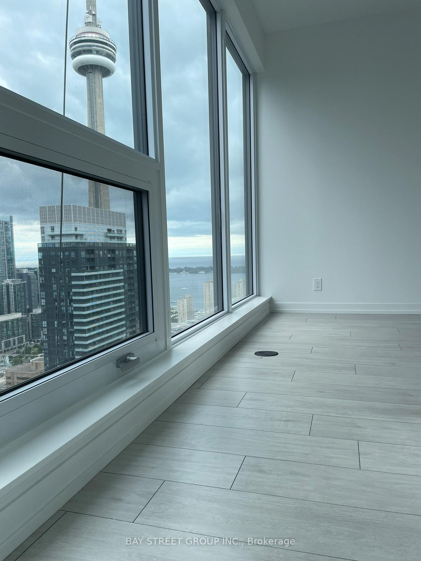 Photo 18 of Unit 5010, 55 Mercer Street, Toronto, Waterfront Communities — HOMEH