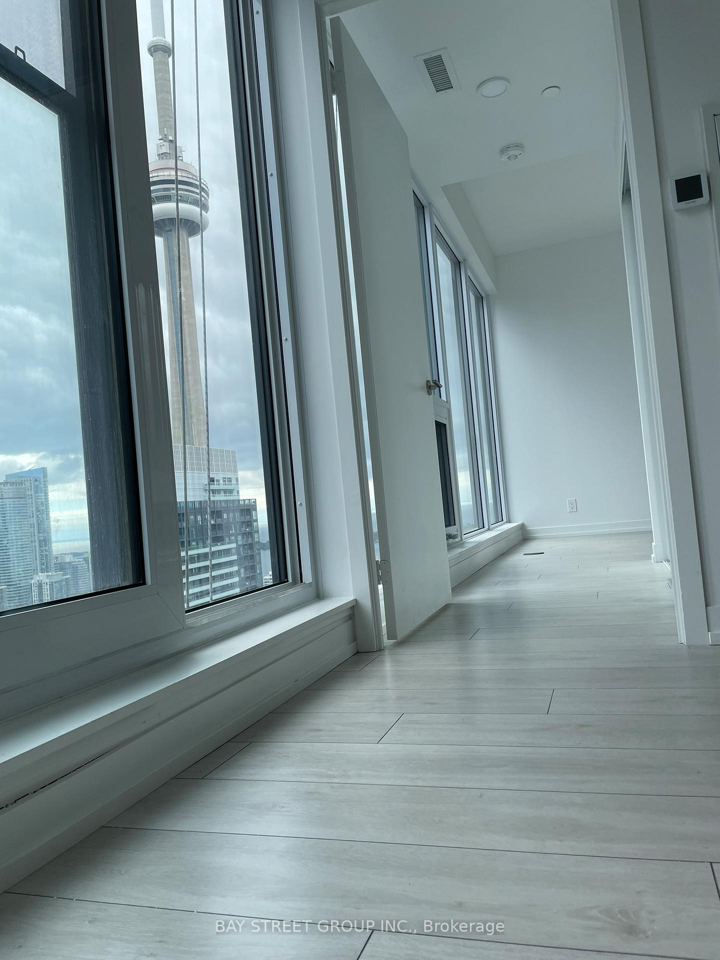 Photo 21 of Unit 5010, 55 Mercer Street, Toronto, Waterfront Communities — HOMEH