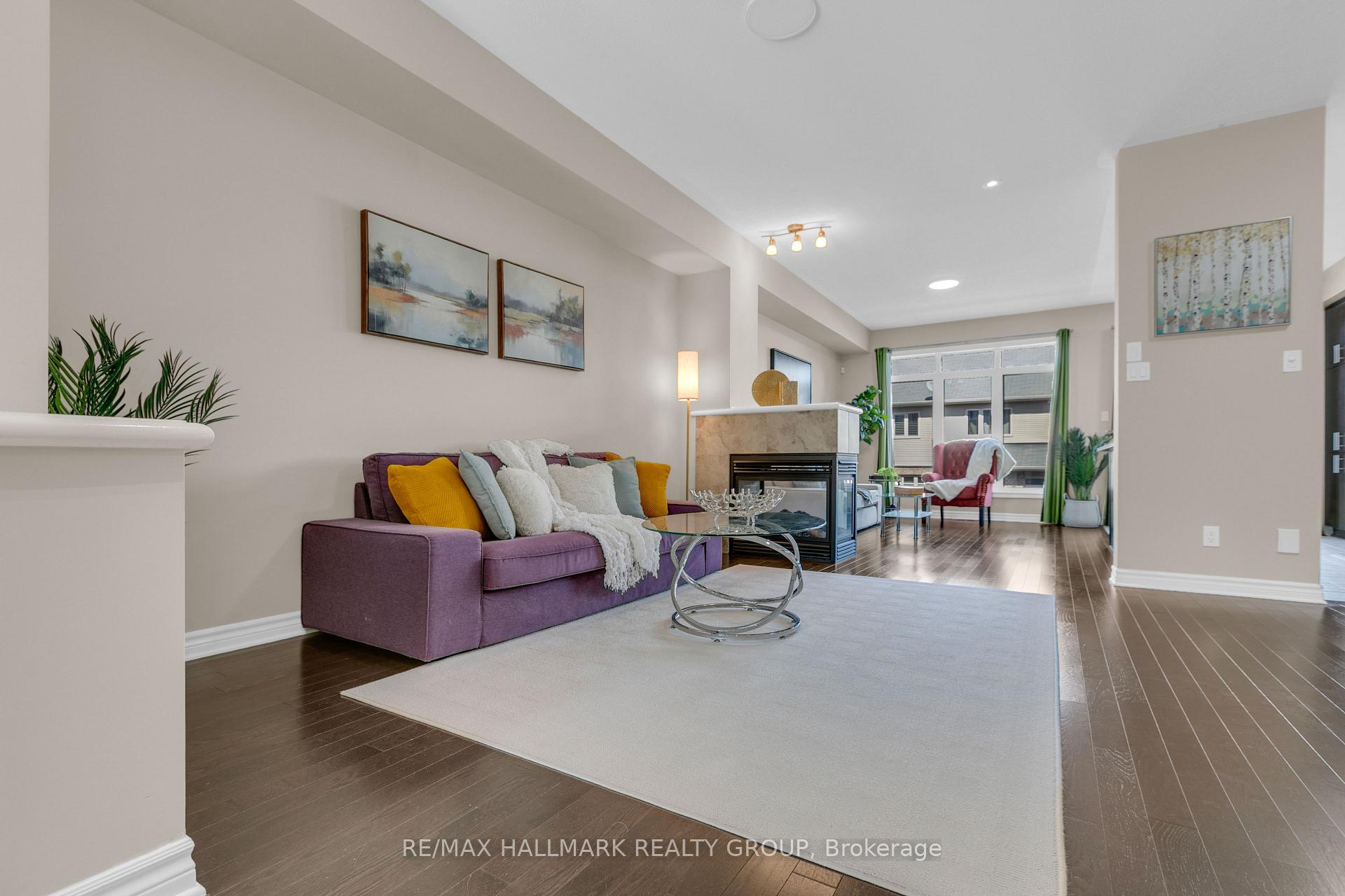 Photo 3 of 1125 Tischart Crescent, Ottawa, Kanata - Kanata Lakes/Heritage Hills — HOMEH