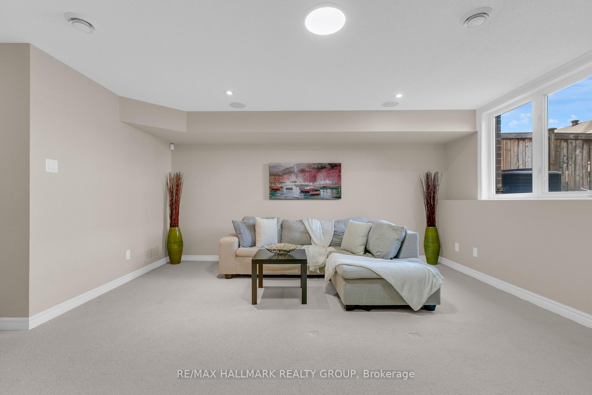 Photo 32 of 1125 Tischart Crescent, Ottawa, Kanata - Kanata Lakes/Heritage Hills — HOMEH