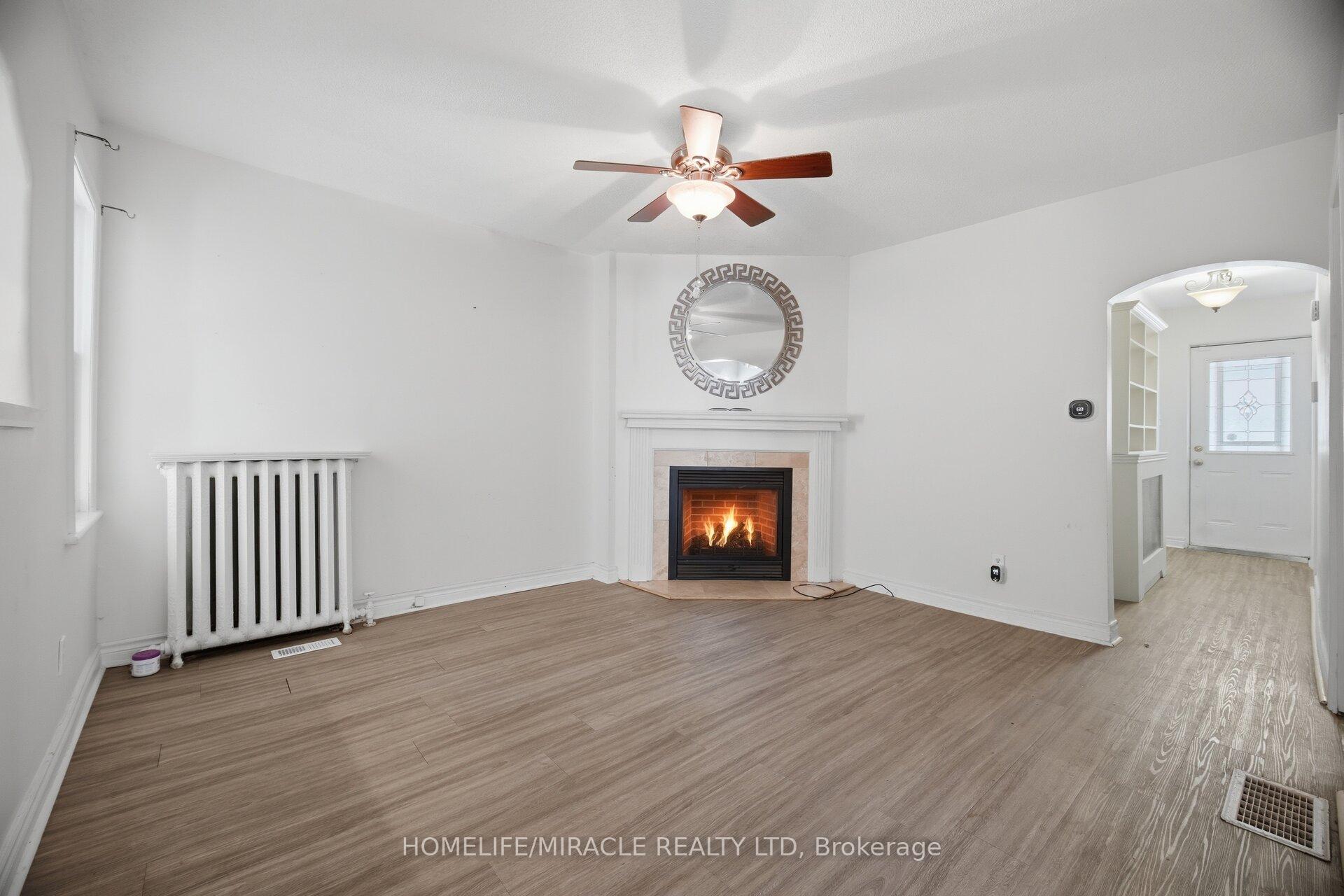 Photo 7 of 25 Hope Avenue, Hamilton, Crown Point — HOMEH