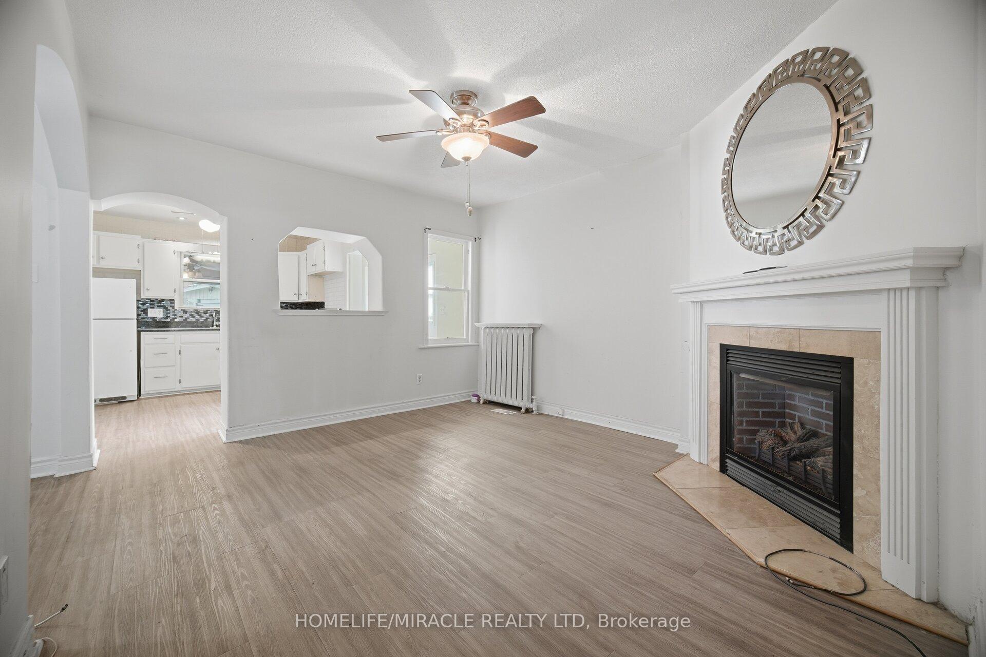 Photo 8 of 25 Hope Avenue, Hamilton, Crown Point — HOMEH