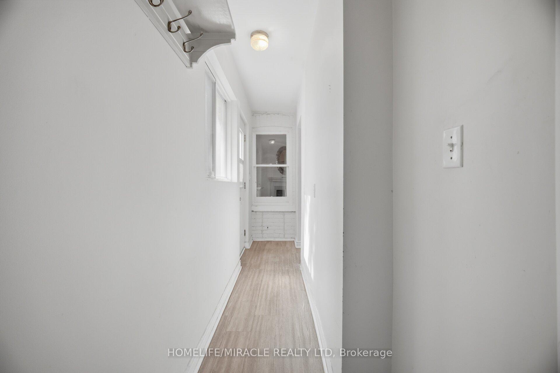 Photo 29 of 25 Hope Avenue, Hamilton, Crown Point — HOMEH