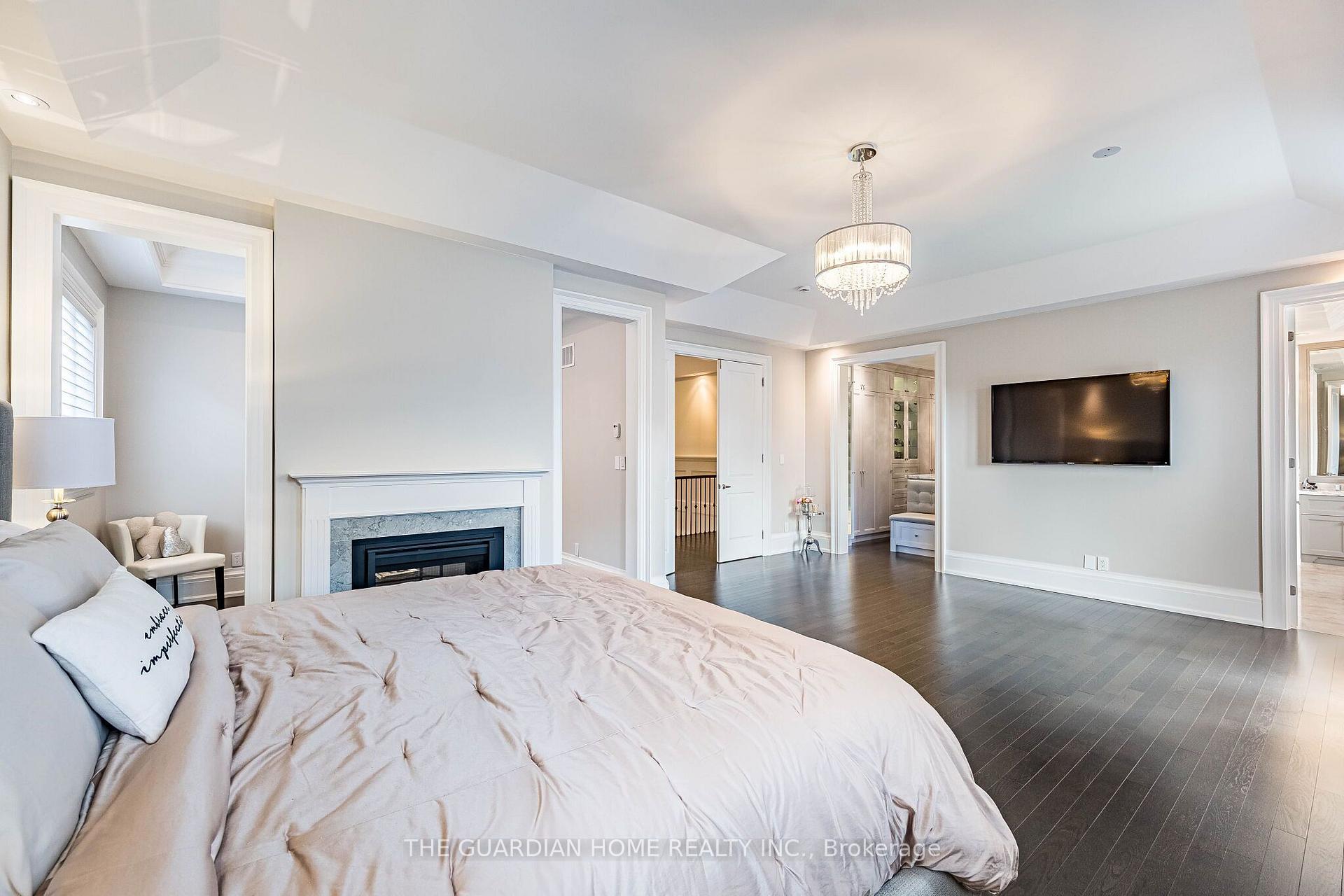 Photo 20 of 30 Tiburon Trail, Vaughan, Kleinburg — HOMEH