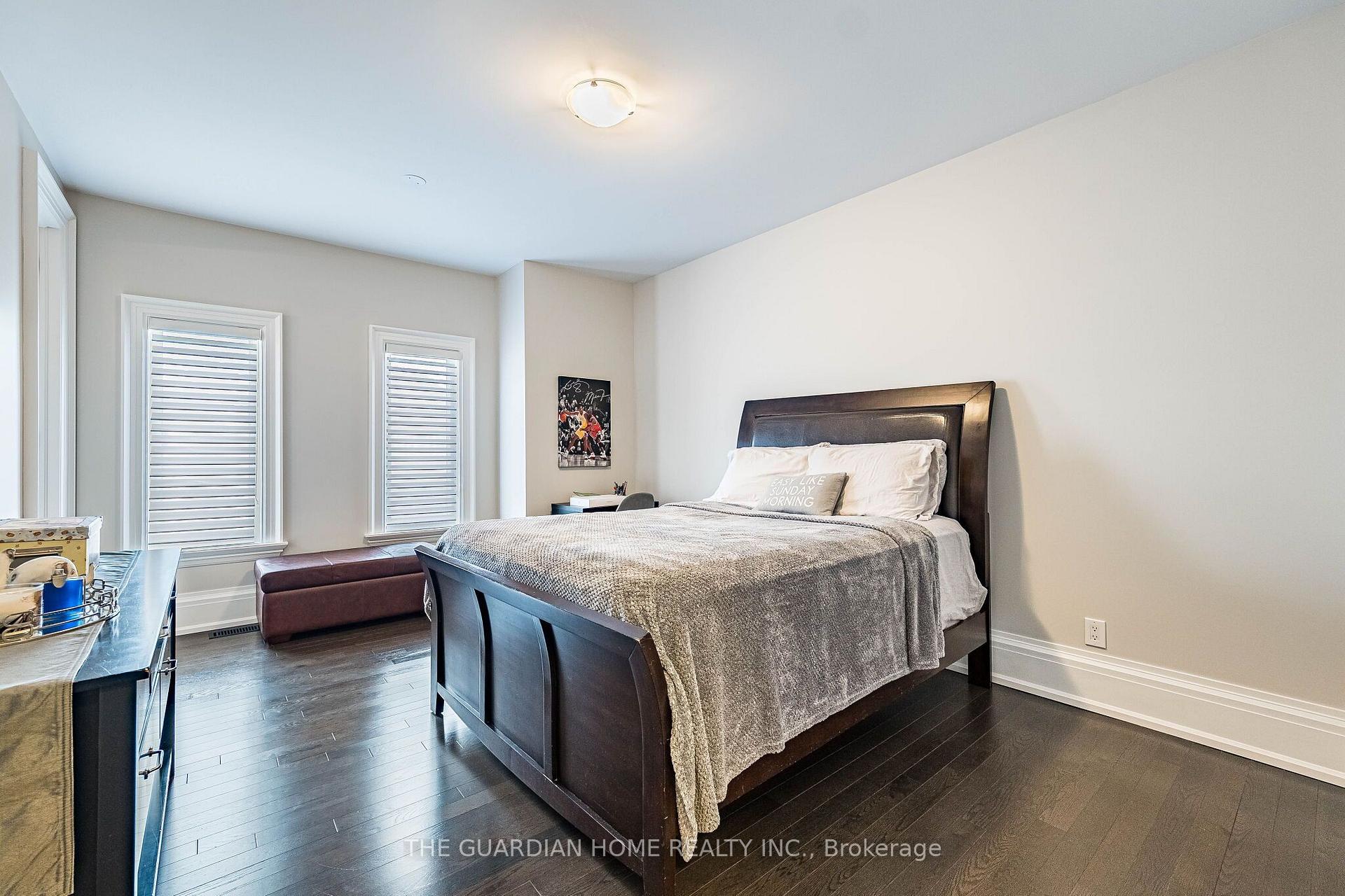 Photo 29 of 30 Tiburon Trail, Vaughan, Kleinburg — HOMEH