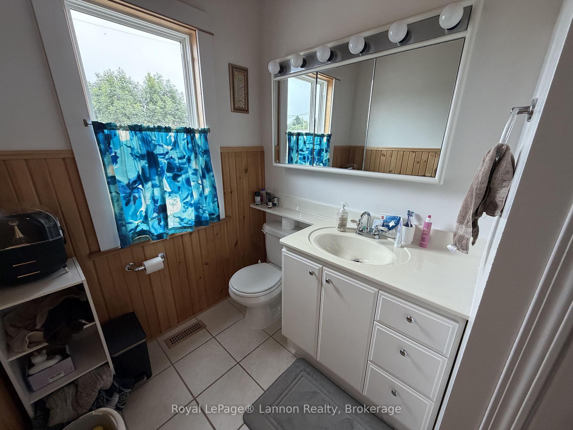 Photo 23 of 279 Dewe Avenue, Thunder Bay, Current River — HOMEH