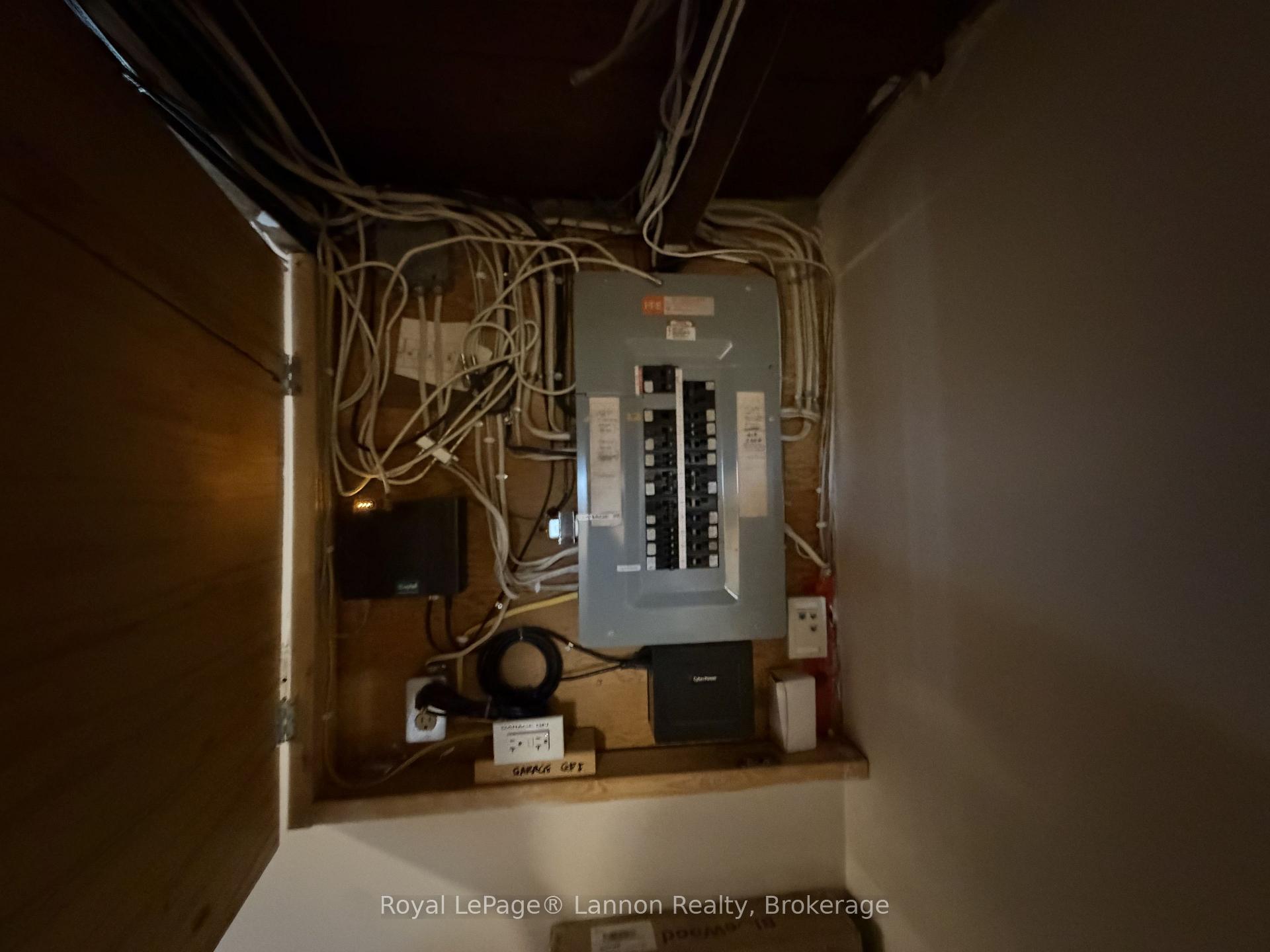 Photo 35 of 279 Dewe Avenue, Thunder Bay, Current River — HOMEH