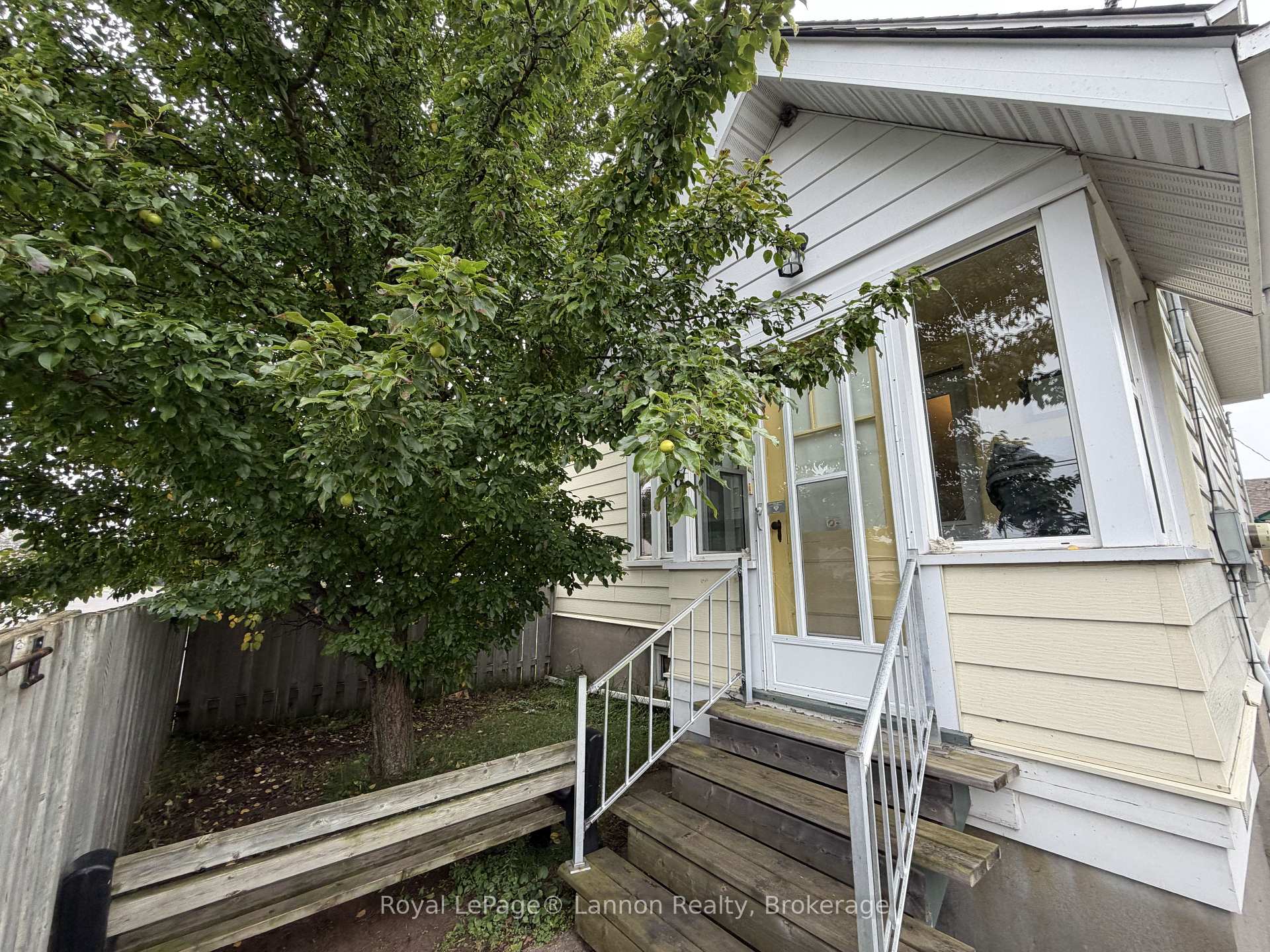 Photo 38 of 279 Dewe Avenue, Thunder Bay, Current River — HOMEH