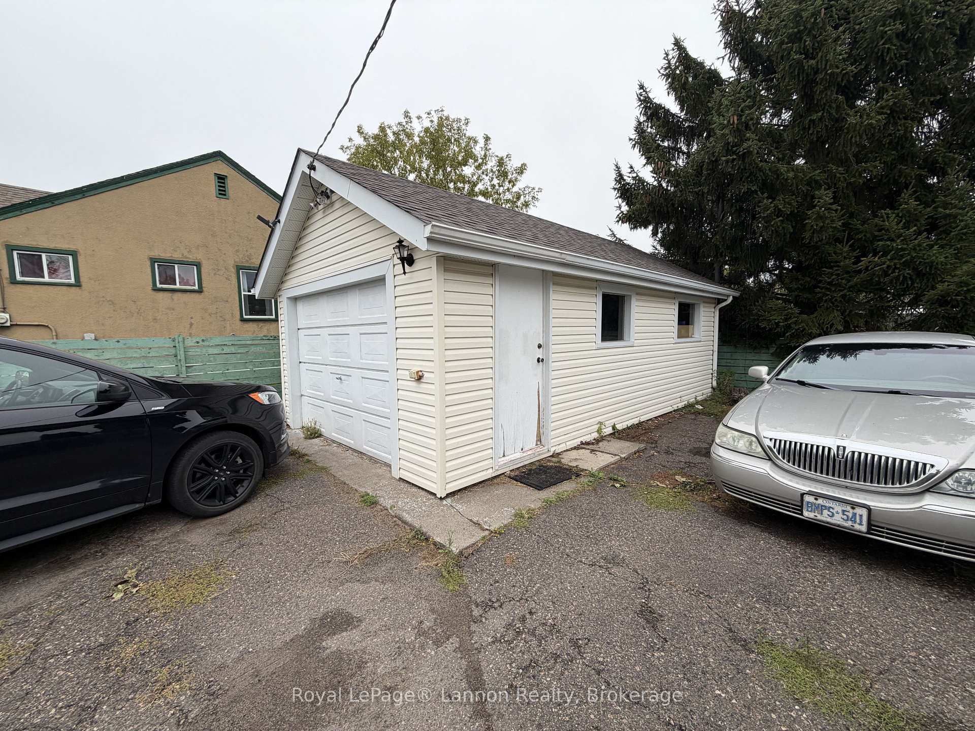 Photo 45 of 279 Dewe Avenue, Thunder Bay, Current River — HOMEH