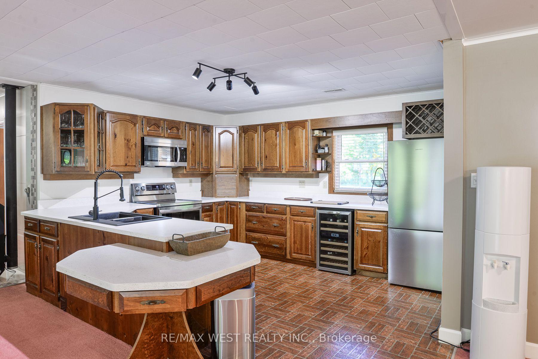 Photo 7 of 3587 Lauderdale Point Crescent, Severn, Rural Severn — HOMEH
