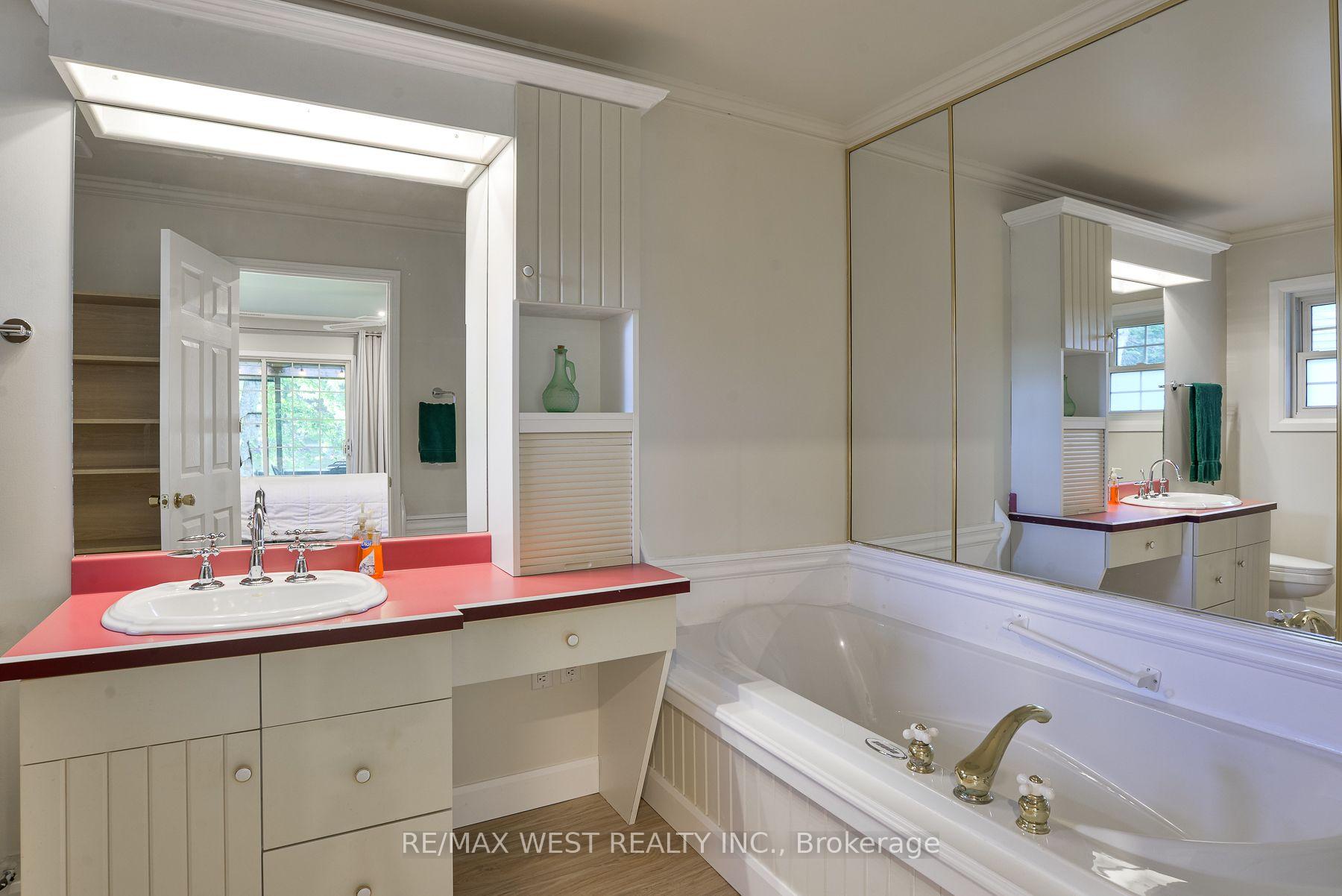 Photo 10 of 3587 Lauderdale Point Crescent, Severn, Rural Severn — HOMEH
