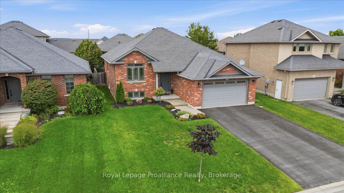 Photo 45 of 54 Cavendish Drive, Belleville, Thurlow Ward — HOMEH