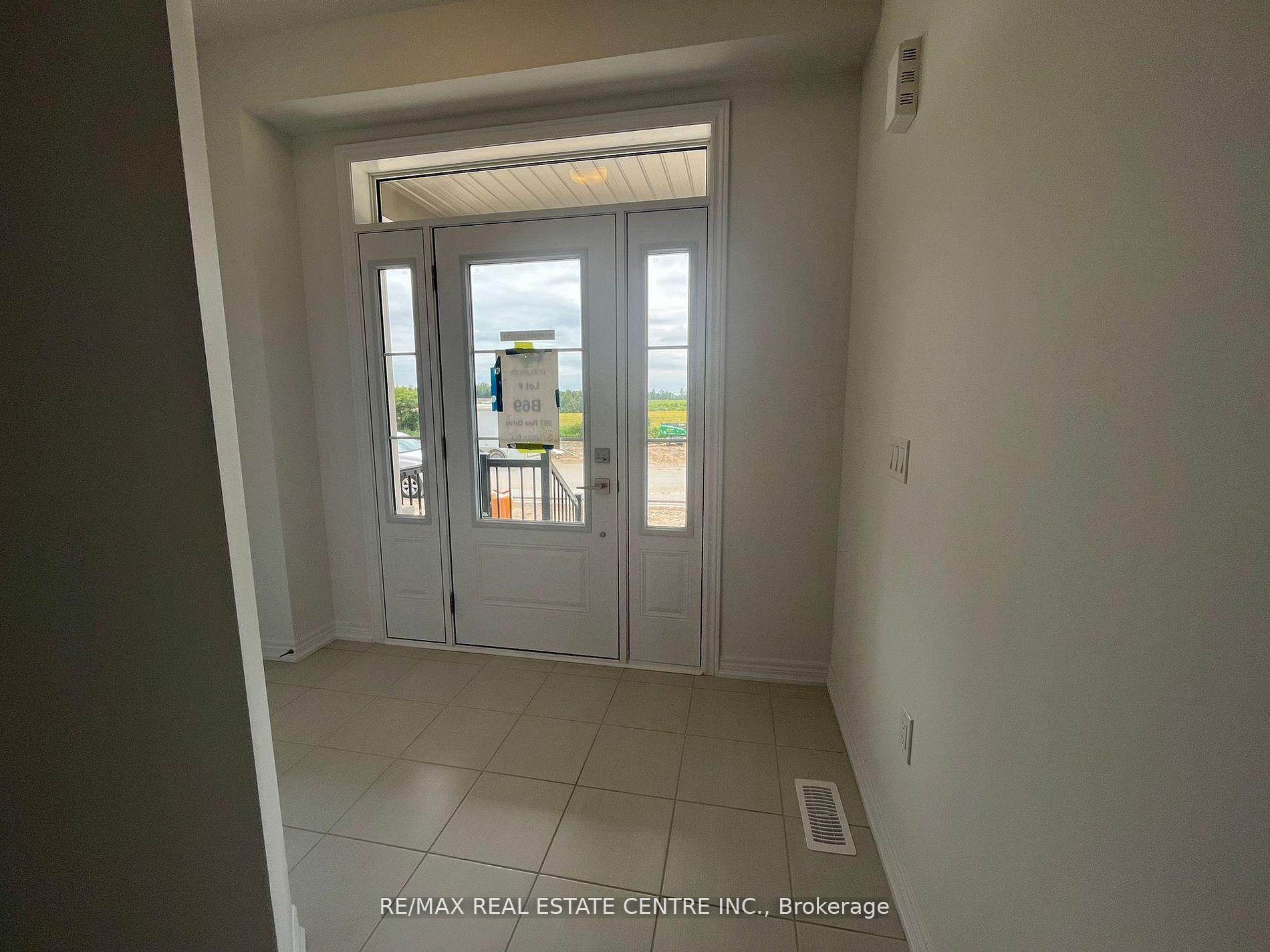 Photo 3 of 287 Rea Drive, Centre Wellington, Fergus — HOMEH
