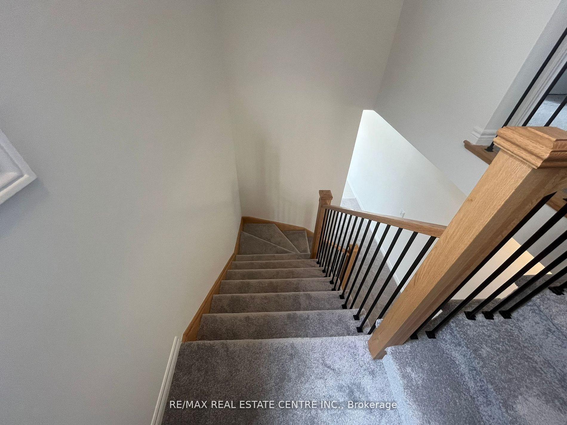 Photo 16 of 287 Rea Drive, Centre Wellington, Fergus — HOMEH
