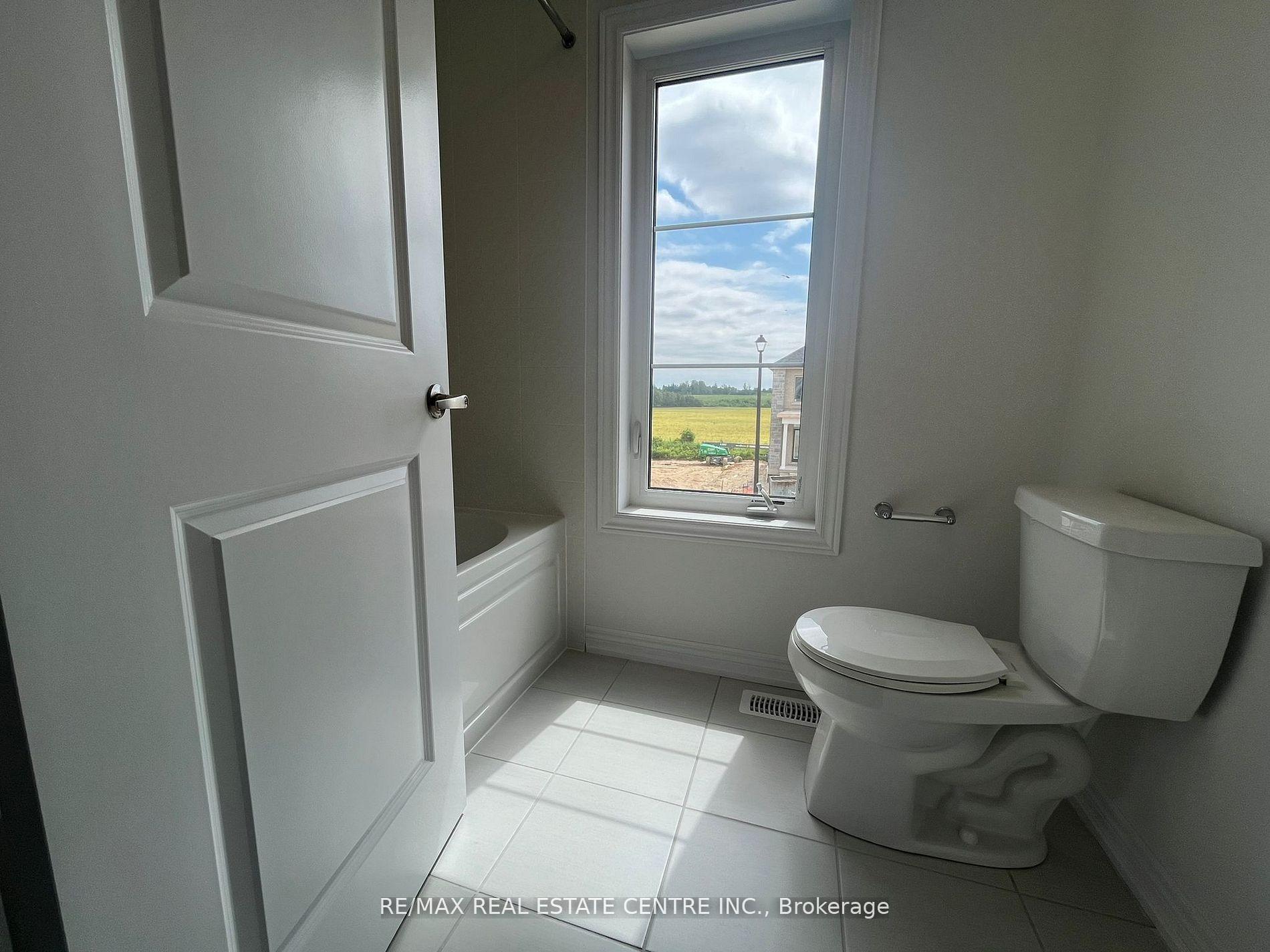 Photo 19 of 287 Rea Drive, Centre Wellington, Fergus — HOMEH