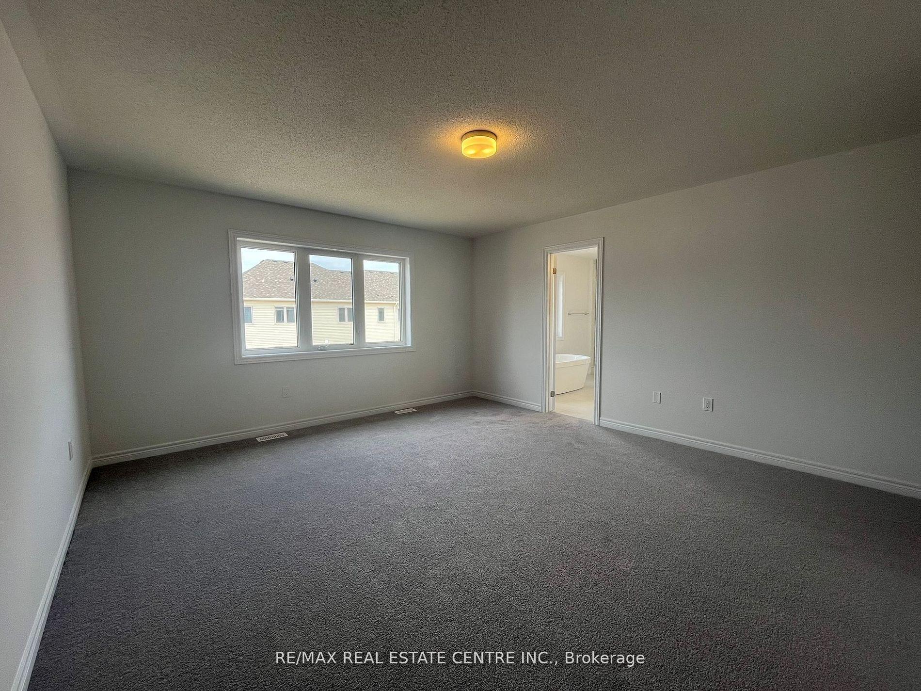 Photo 25 of 287 Rea Drive, Centre Wellington, Fergus — HOMEH