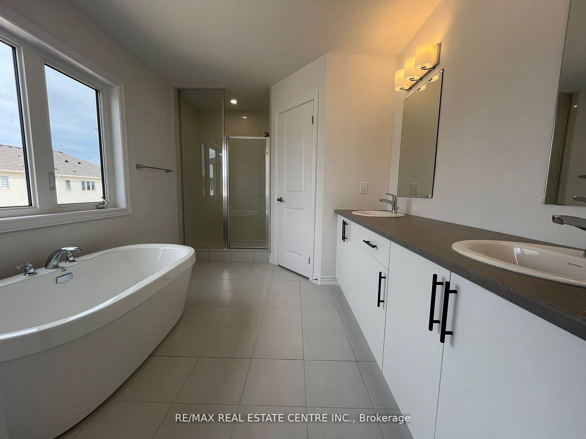 Photo 30 of 287 Rea Drive, Centre Wellington, Fergus — HOMEH