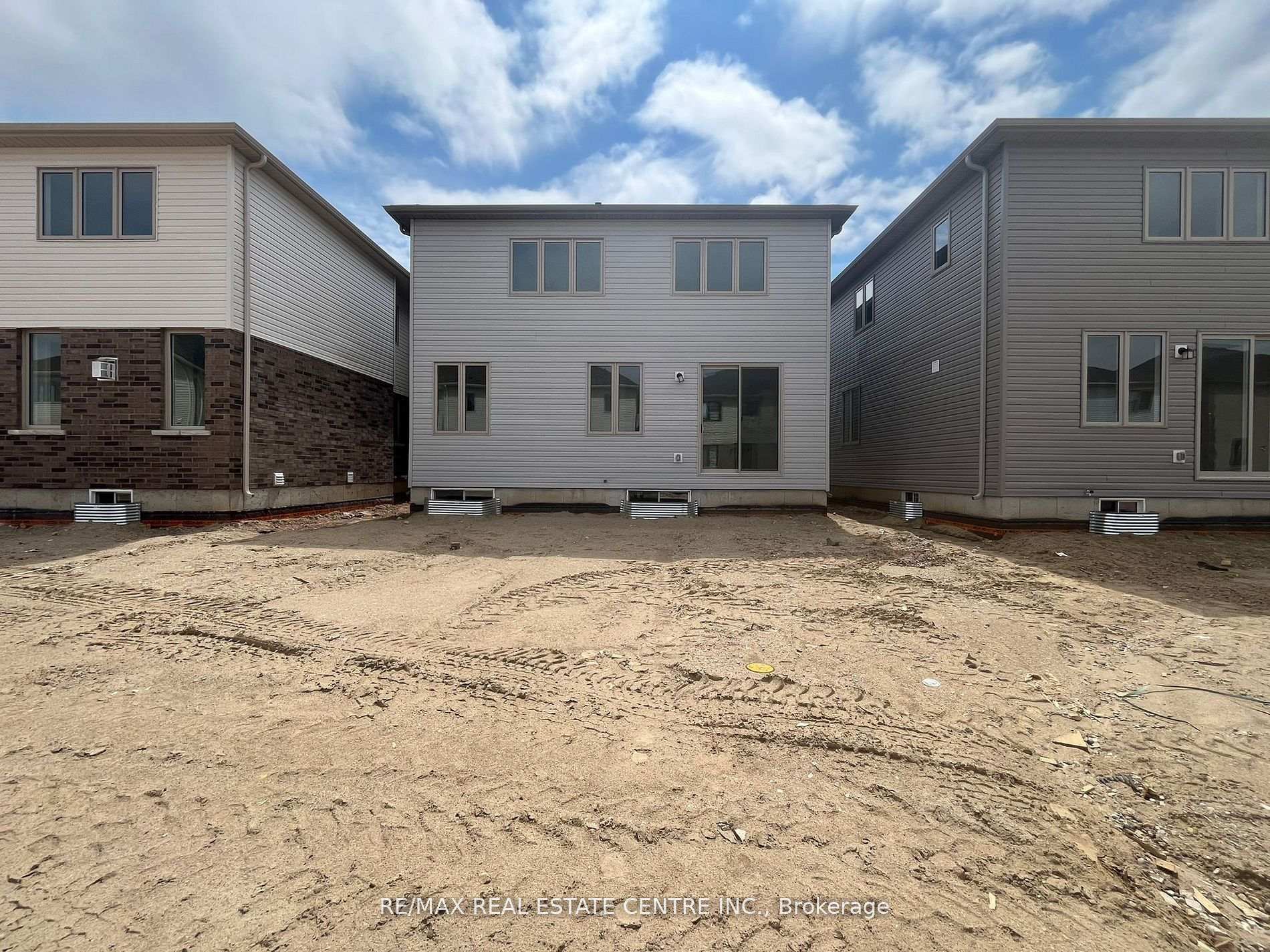Photo 34 of 287 Rea Drive, Centre Wellington, Fergus — HOMEH
