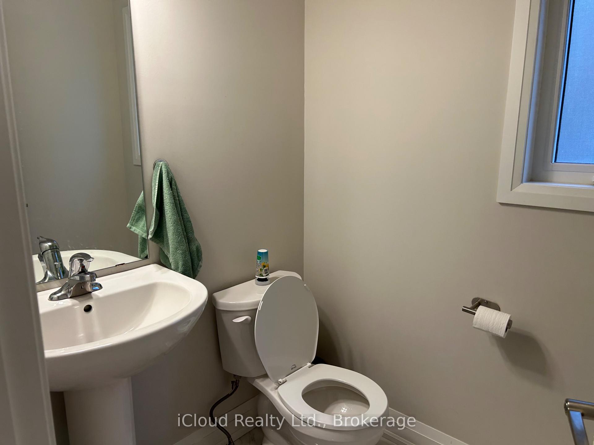 Photo 15 of Unit Upper, 9306 White Oak Avenue, Niagara Falls, Lyons Creek — HOMEH