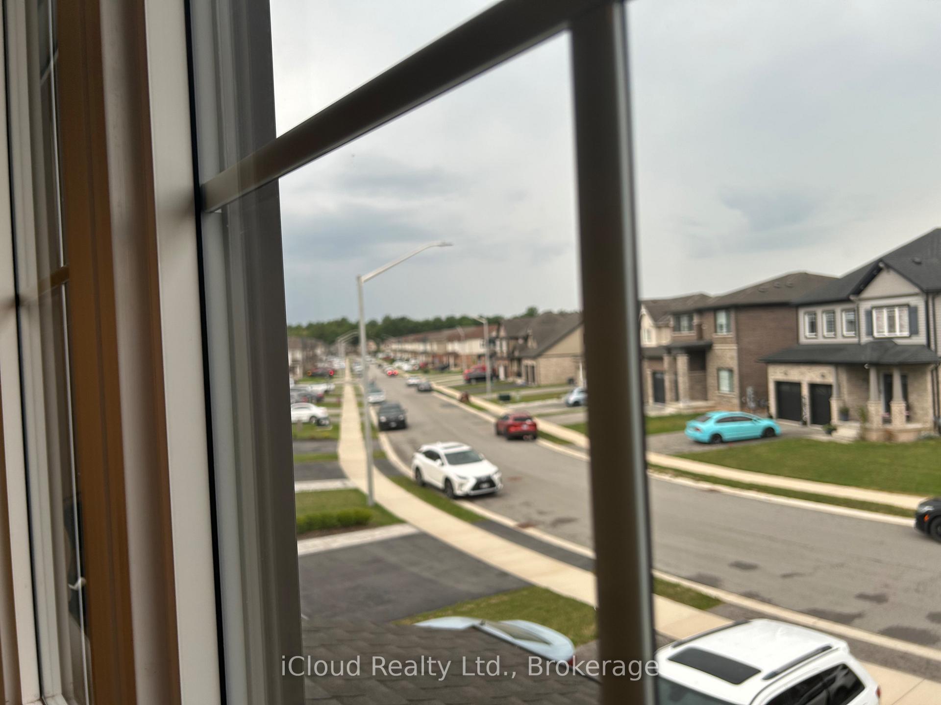 Photo 19 of Unit Upper, 9306 White Oak Avenue, Niagara Falls, Lyons Creek — HOMEH