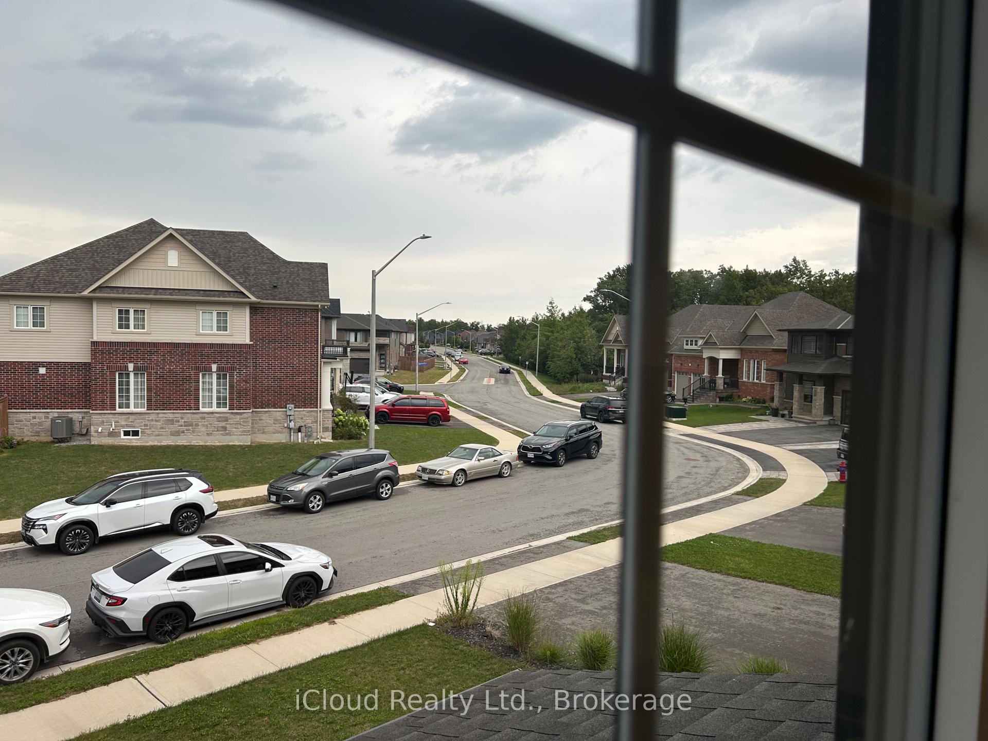 Photo 20 of Unit Upper, 9306 White Oak Avenue, Niagara Falls, Lyons Creek — HOMEH